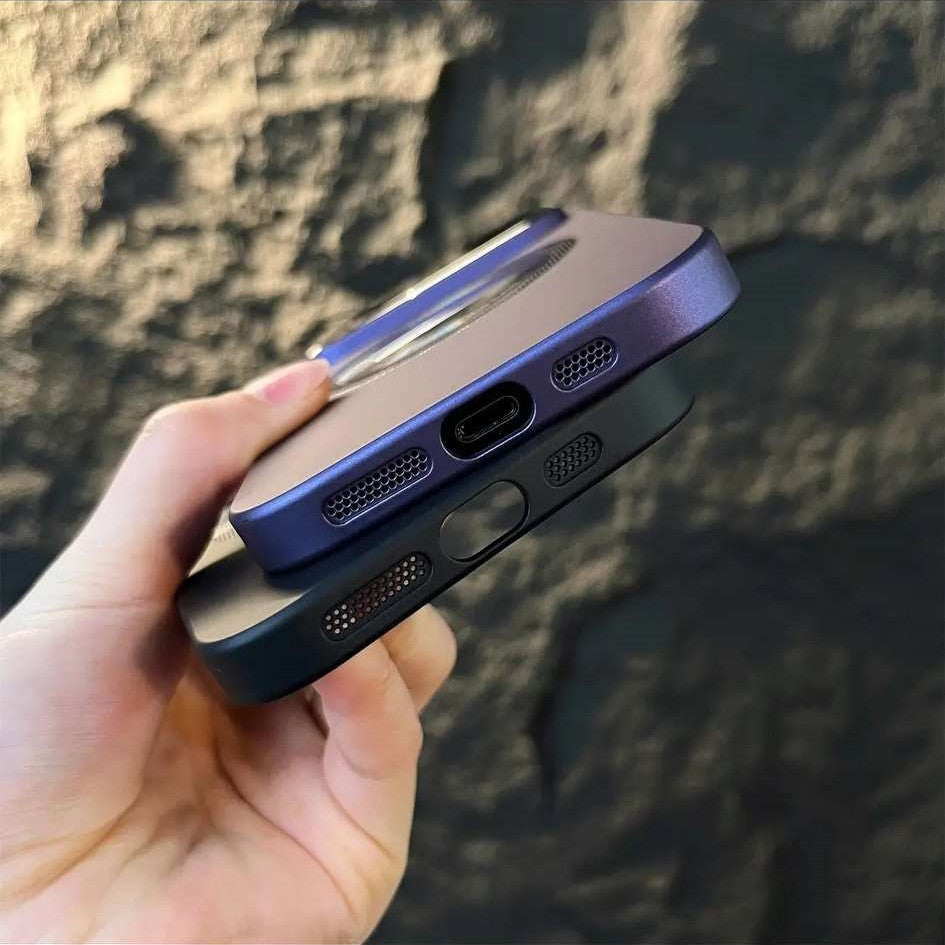 Matte Magsafing iphone case with big window camera protector