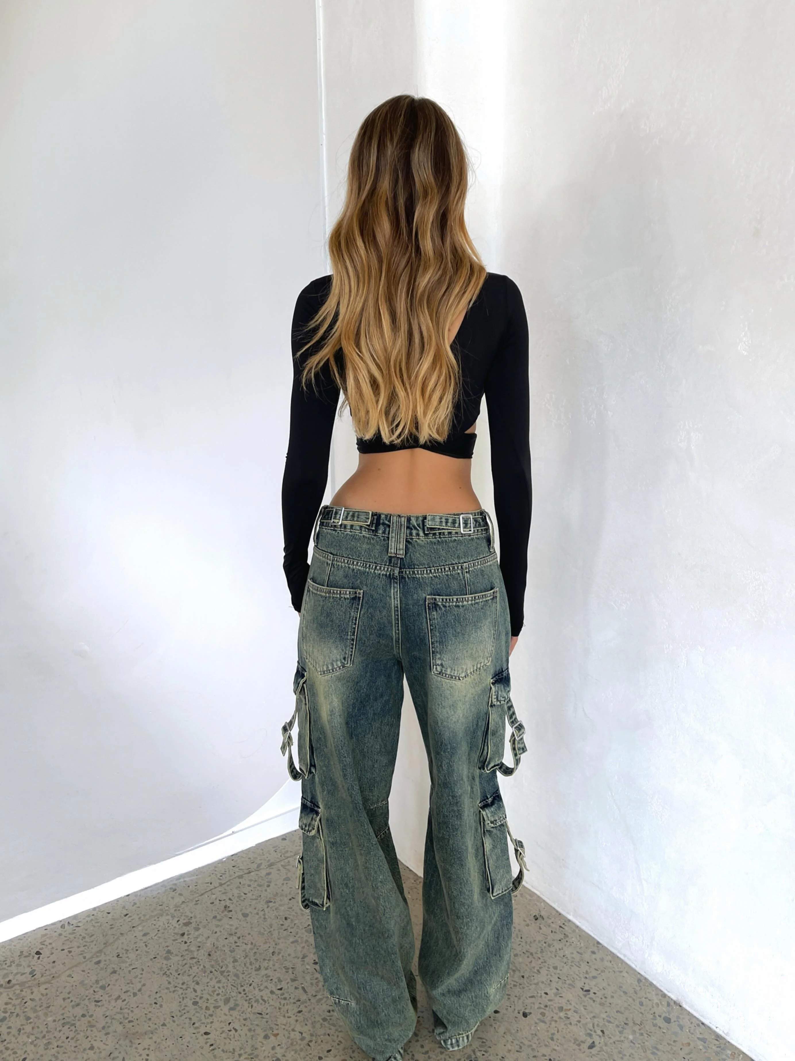 LUCID LONG SLEEVE TOP BLACK