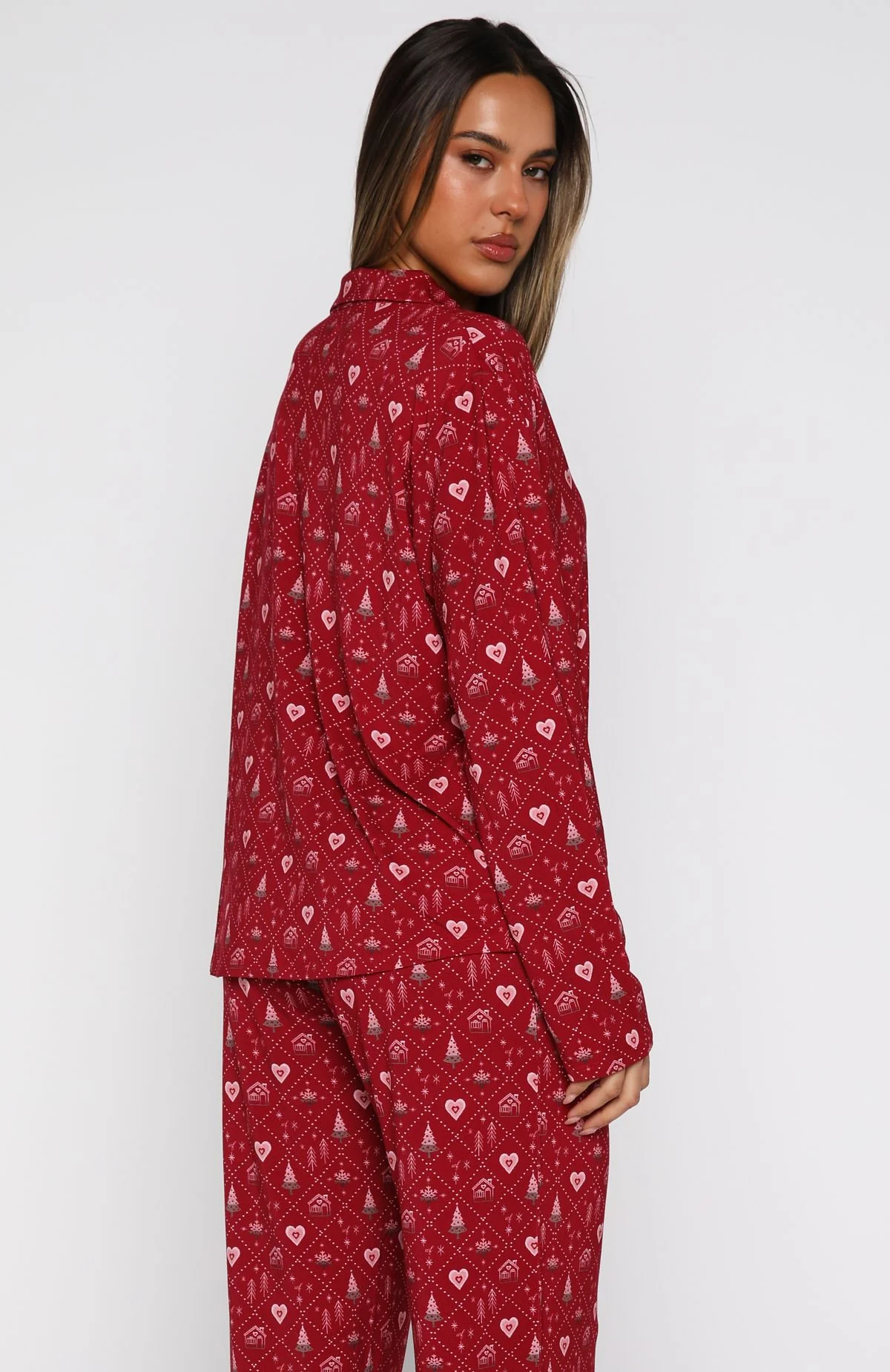 Pillow Talk Printed Long Sleeve Pyjama Set Cherry Noel