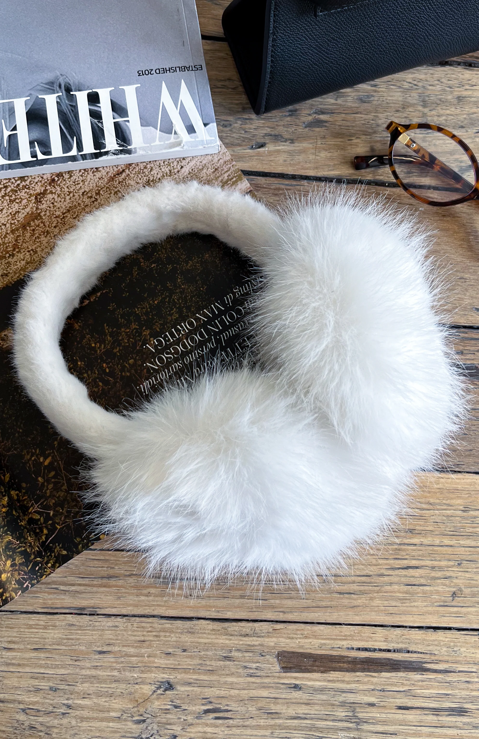 Bonita Ear Muffs White