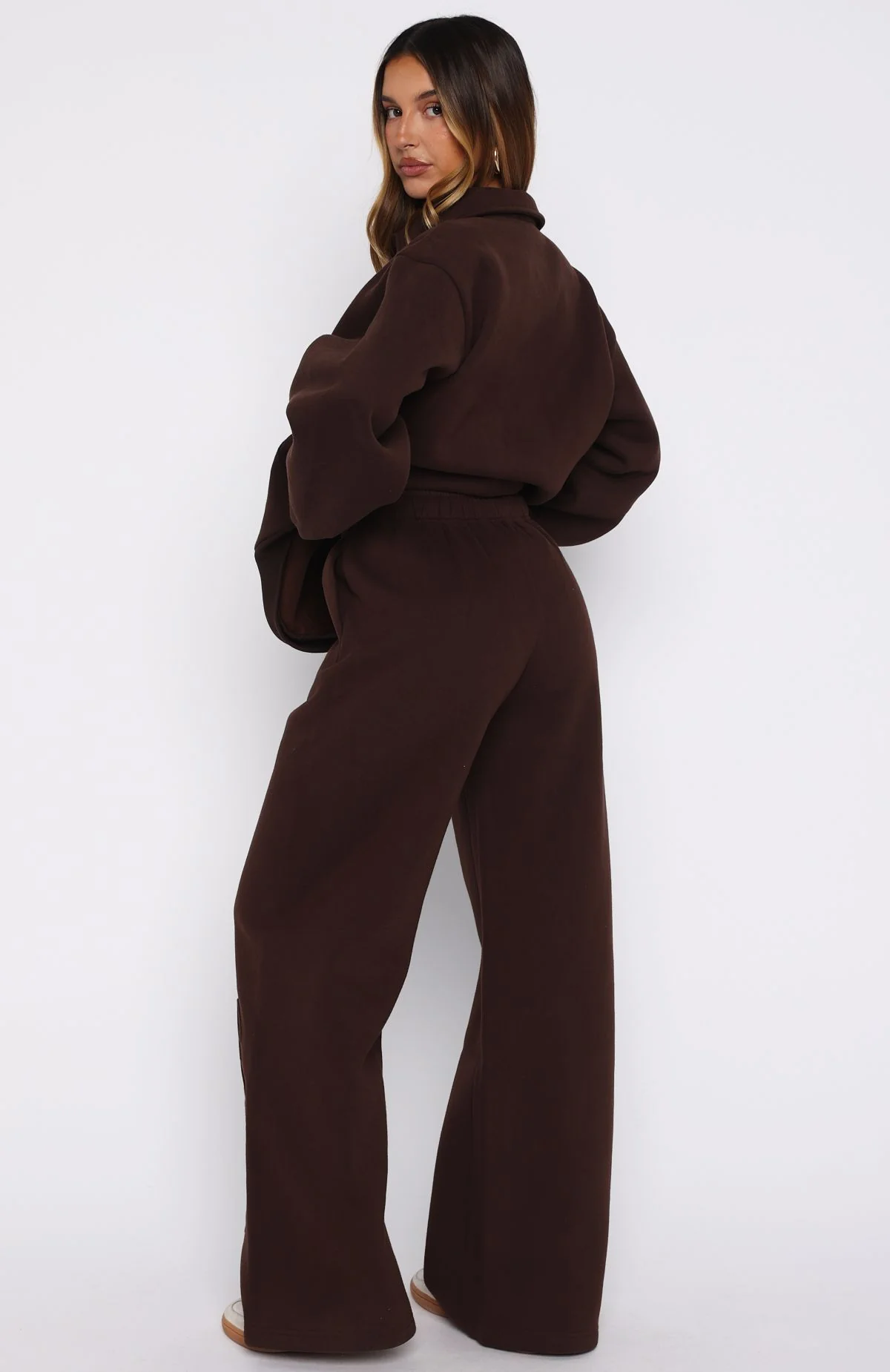 Chill Moves Wide Leg Sweatpants Chocolate