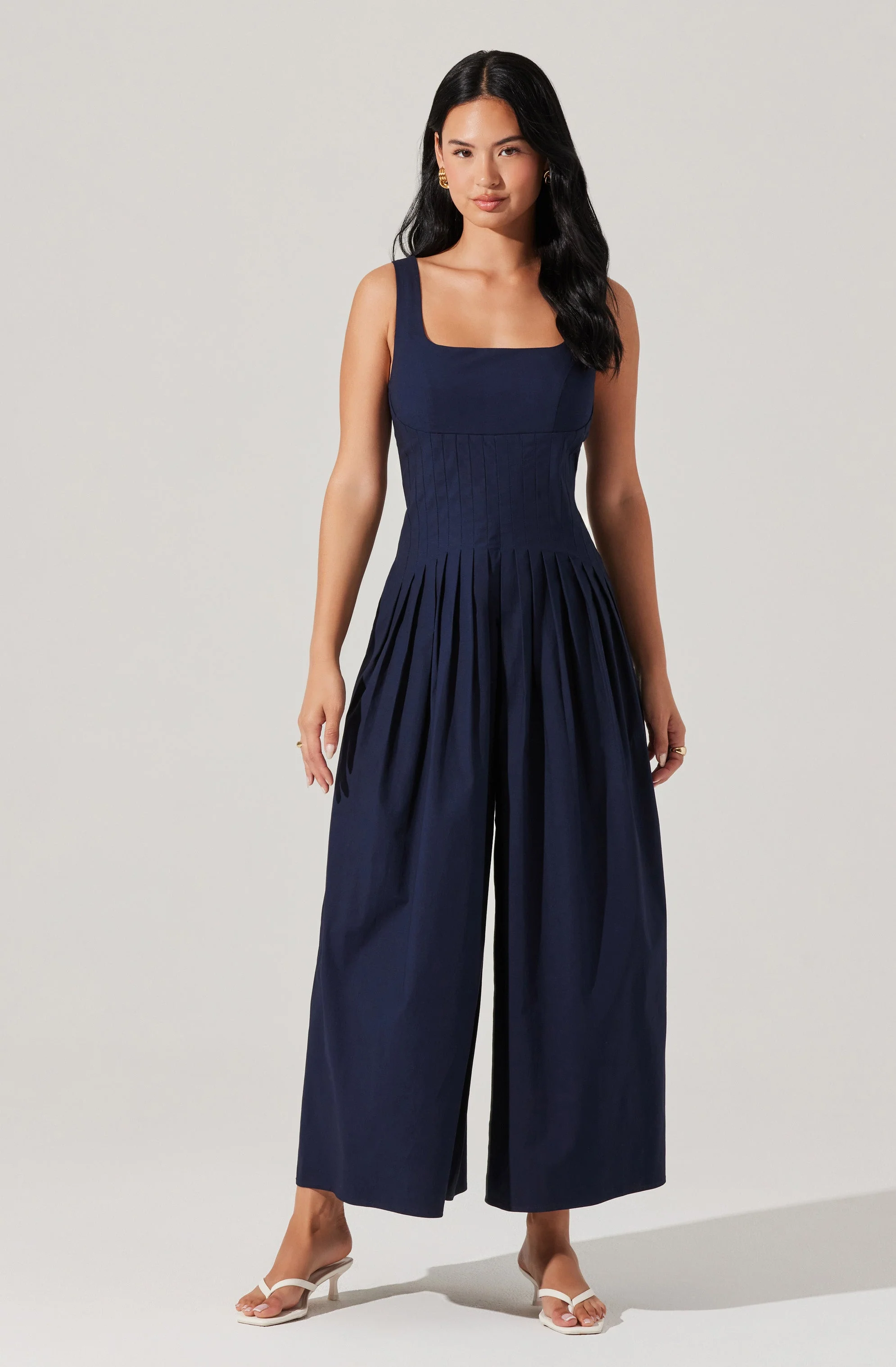 vt::Jumpsuits::Neckline::Sweetheart Neck