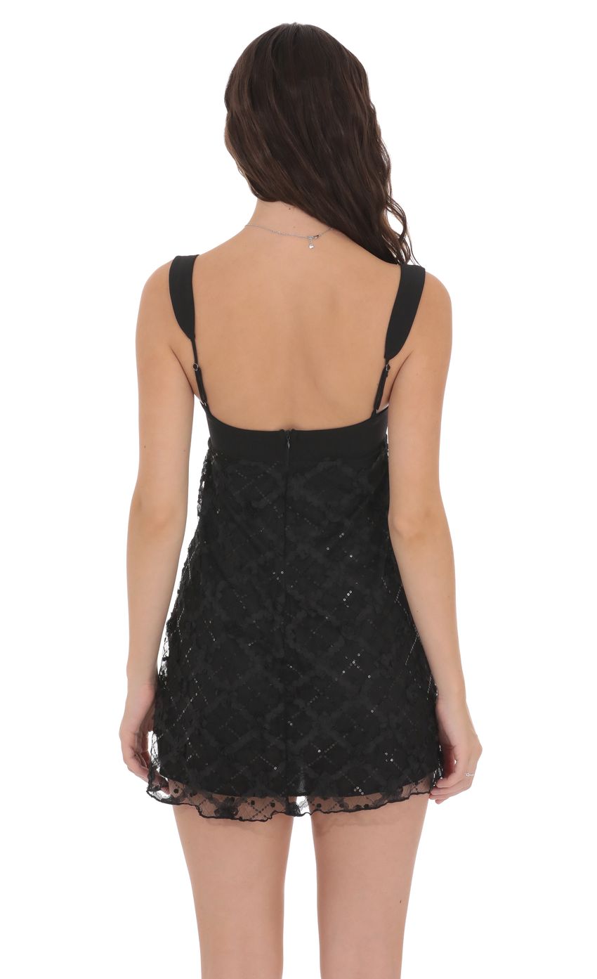 Novelty Lace Shift Dress in Black