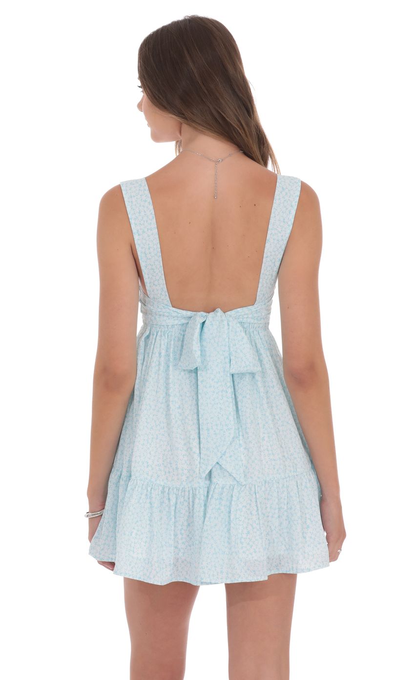Floral Square Neckline Babydoll Dress in Blue and White
