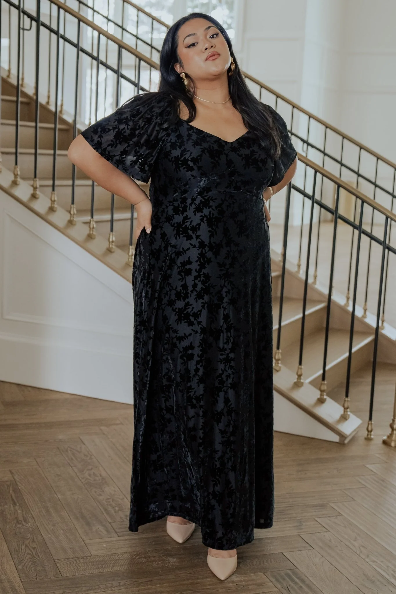 Everley Velvet Maxi Dress | Black