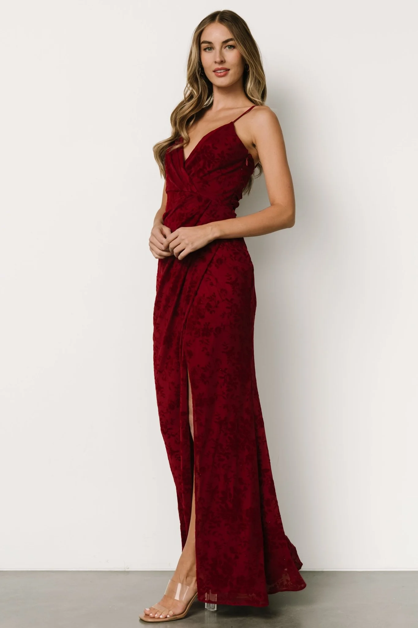 Ayesha Fitted Gown | Burgundy