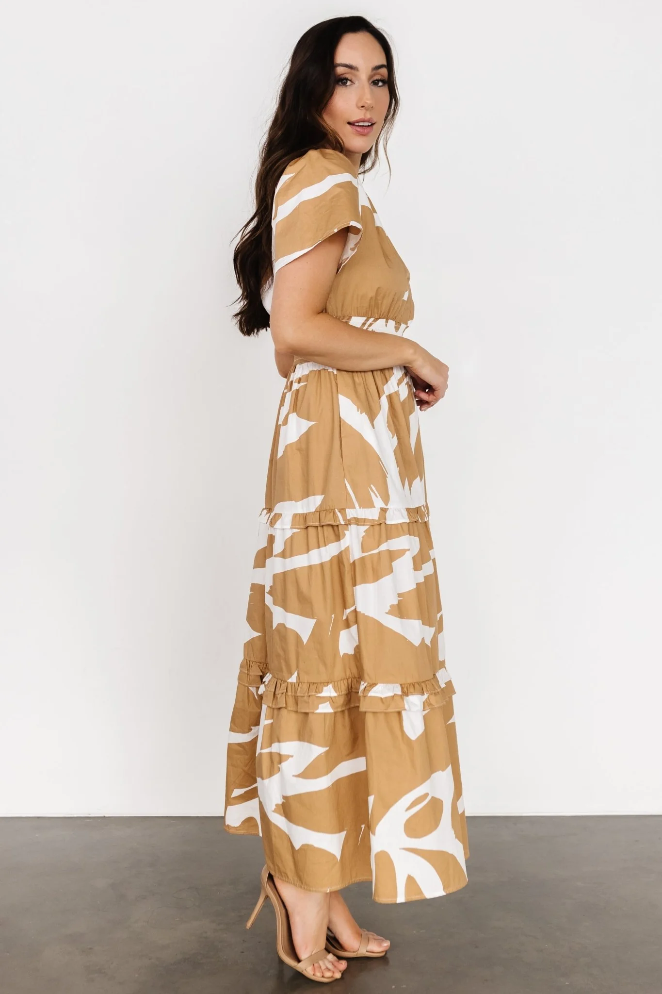 Palmer Tiered Maxi Dress | Camel + White