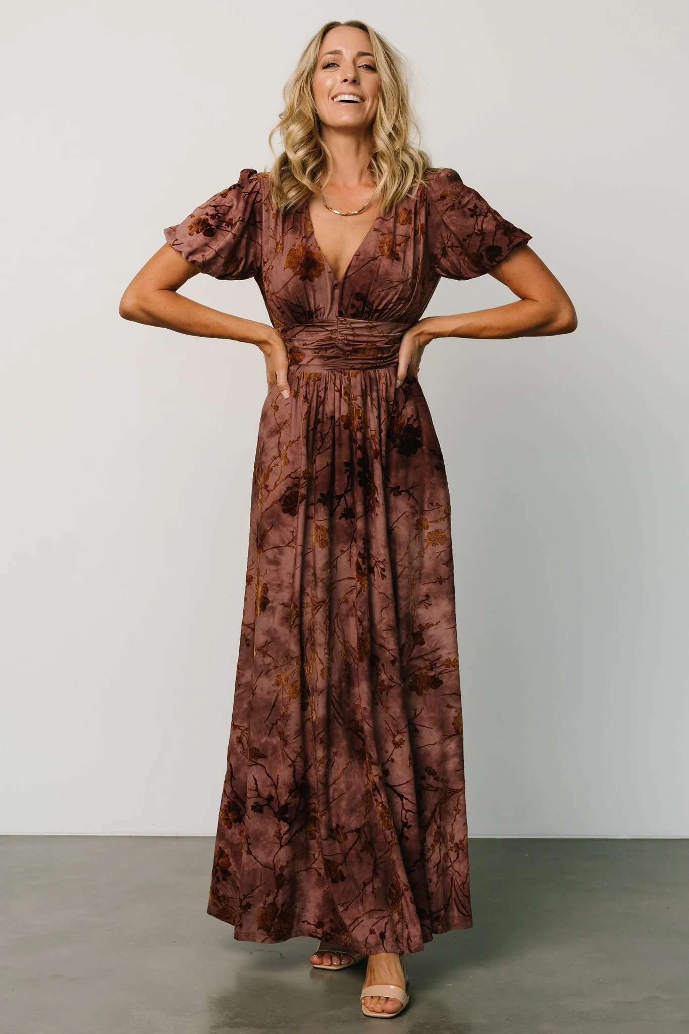 Leslie Velvet Maxi Dress | Dusty Clove