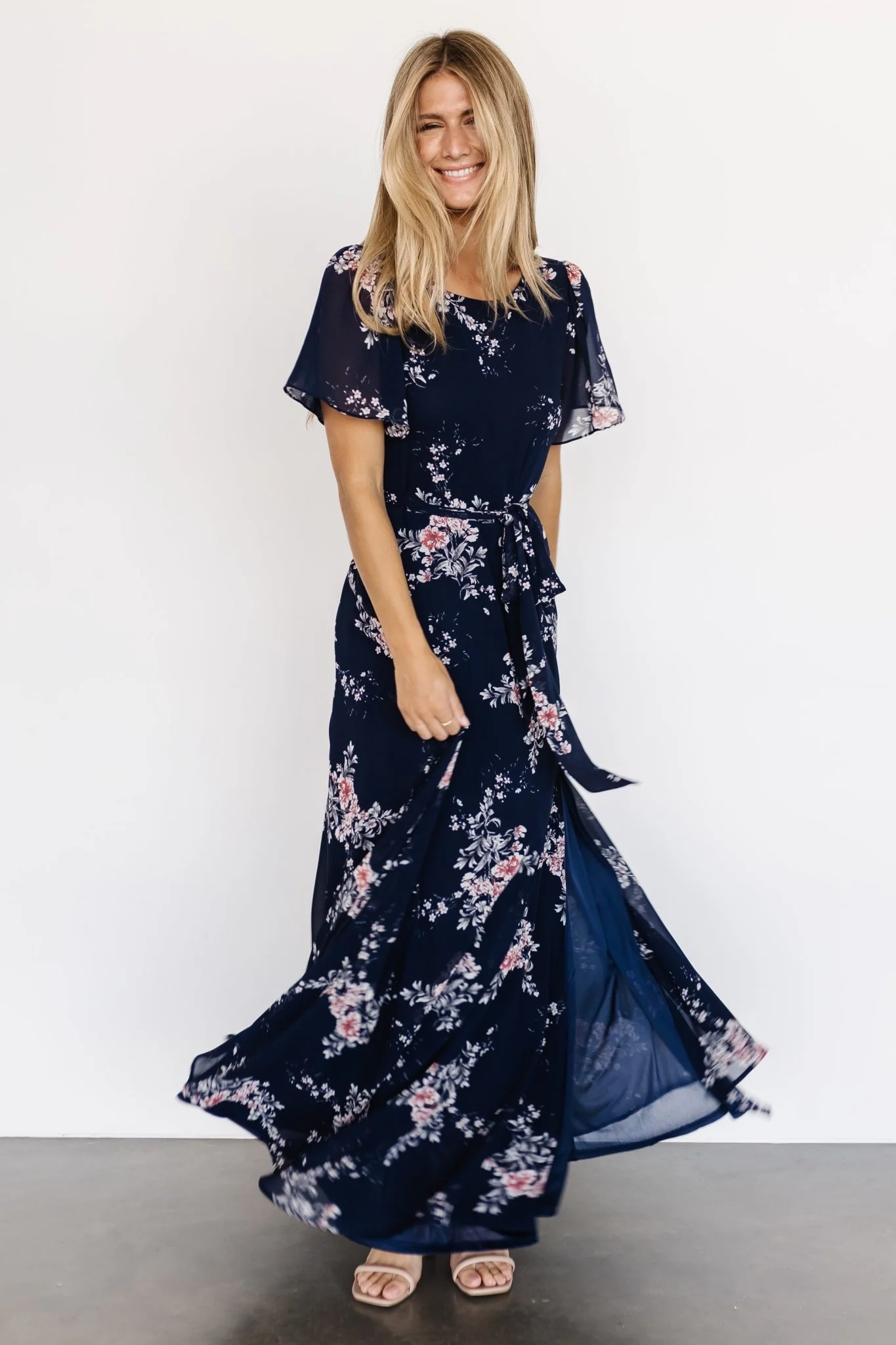 Naomi Short Sleeve Maxi Dress | Navy Floral