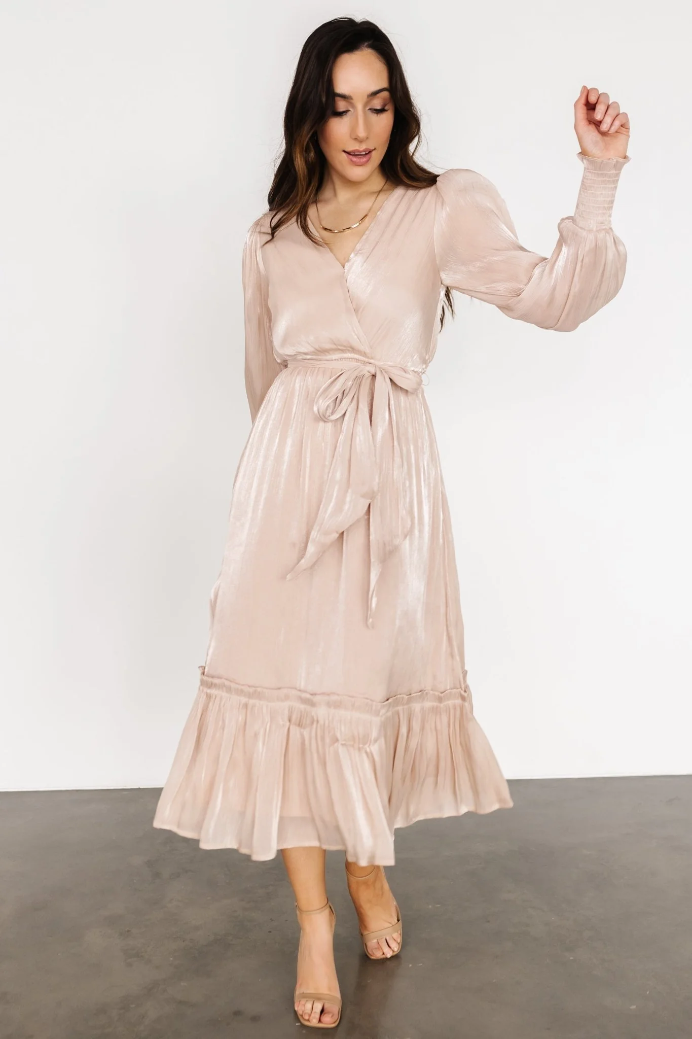 Flynn Midi Dress | Champagne