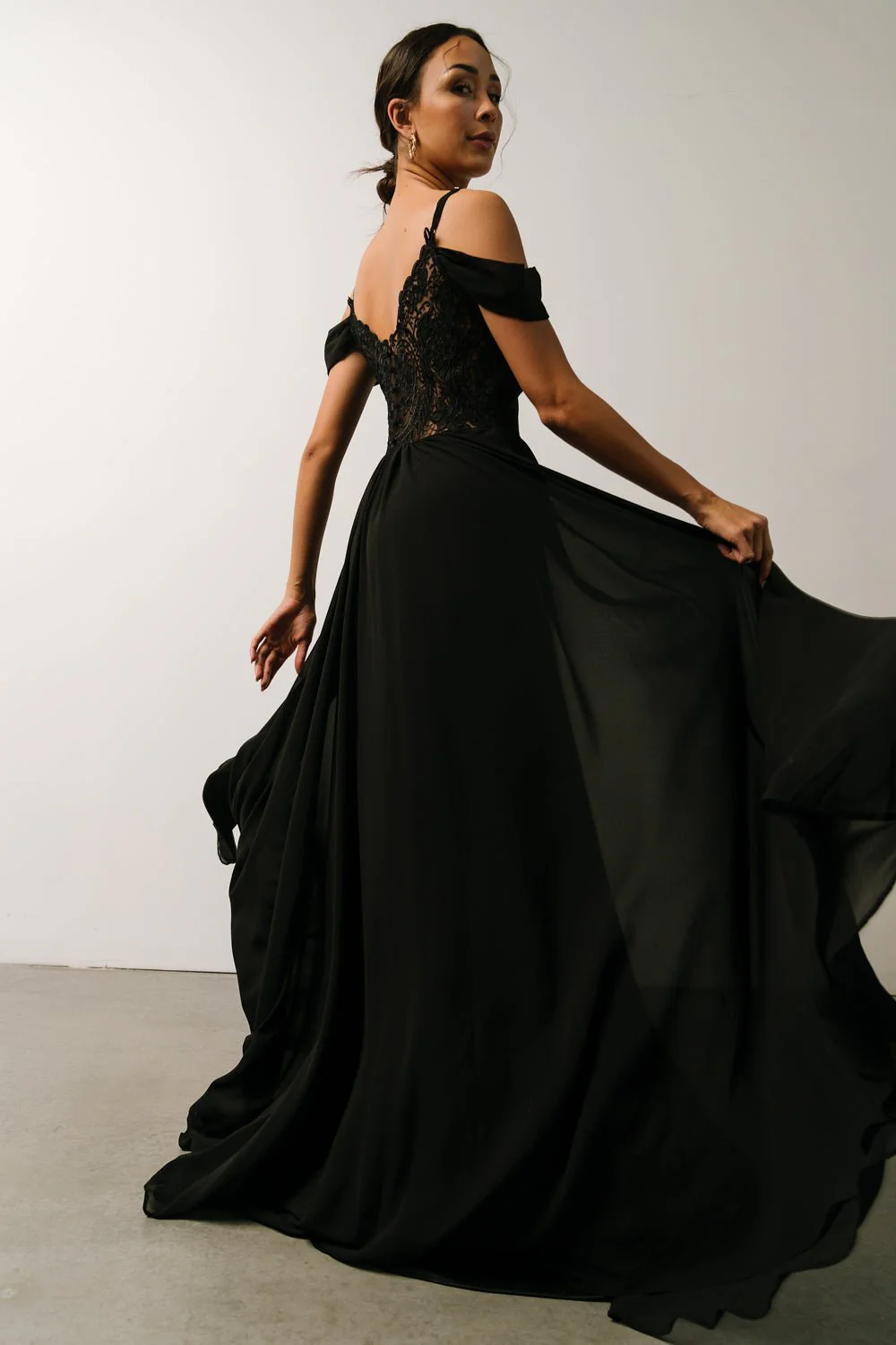 Bianca Lace Maxi Dress | Black