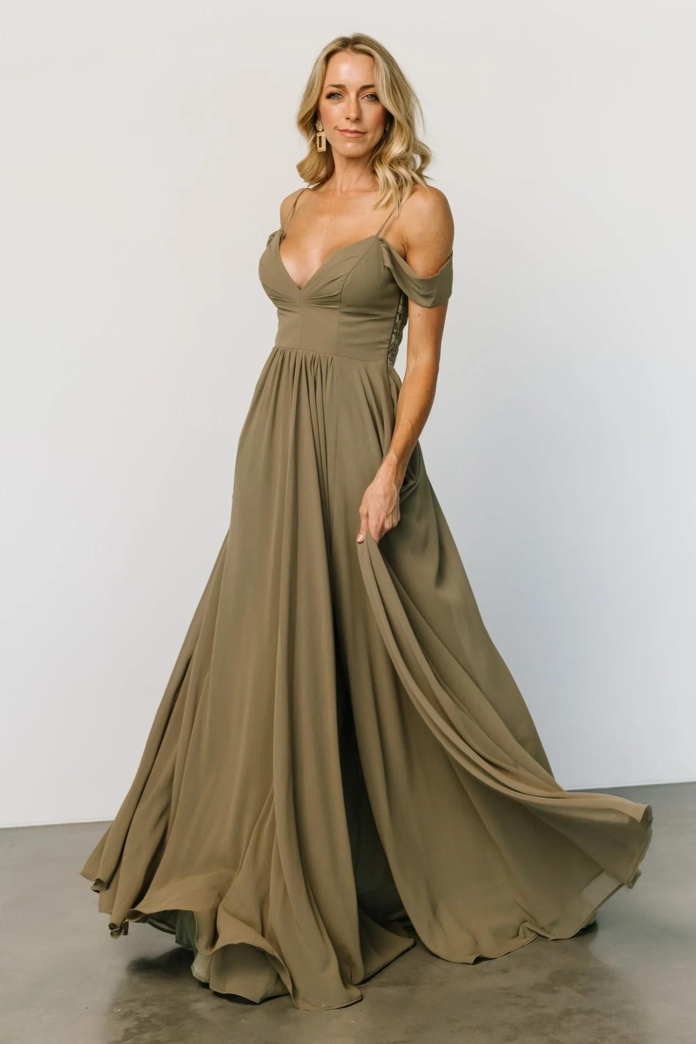 Bianca Lace Maxi Dress | Olive