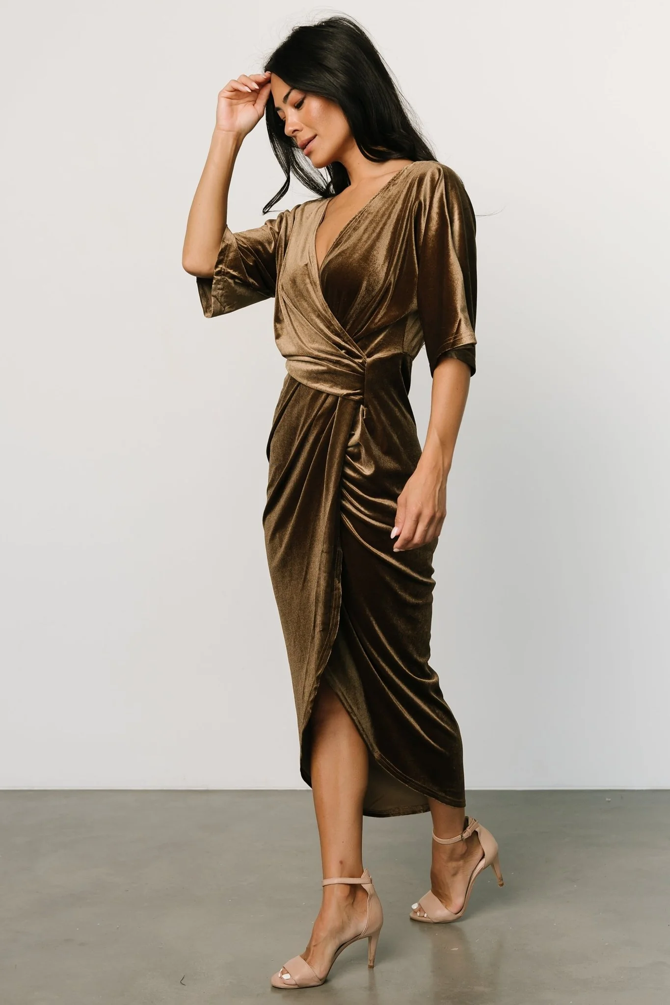 Brendyn Ruched Velvet Dress | Brushed Bronze