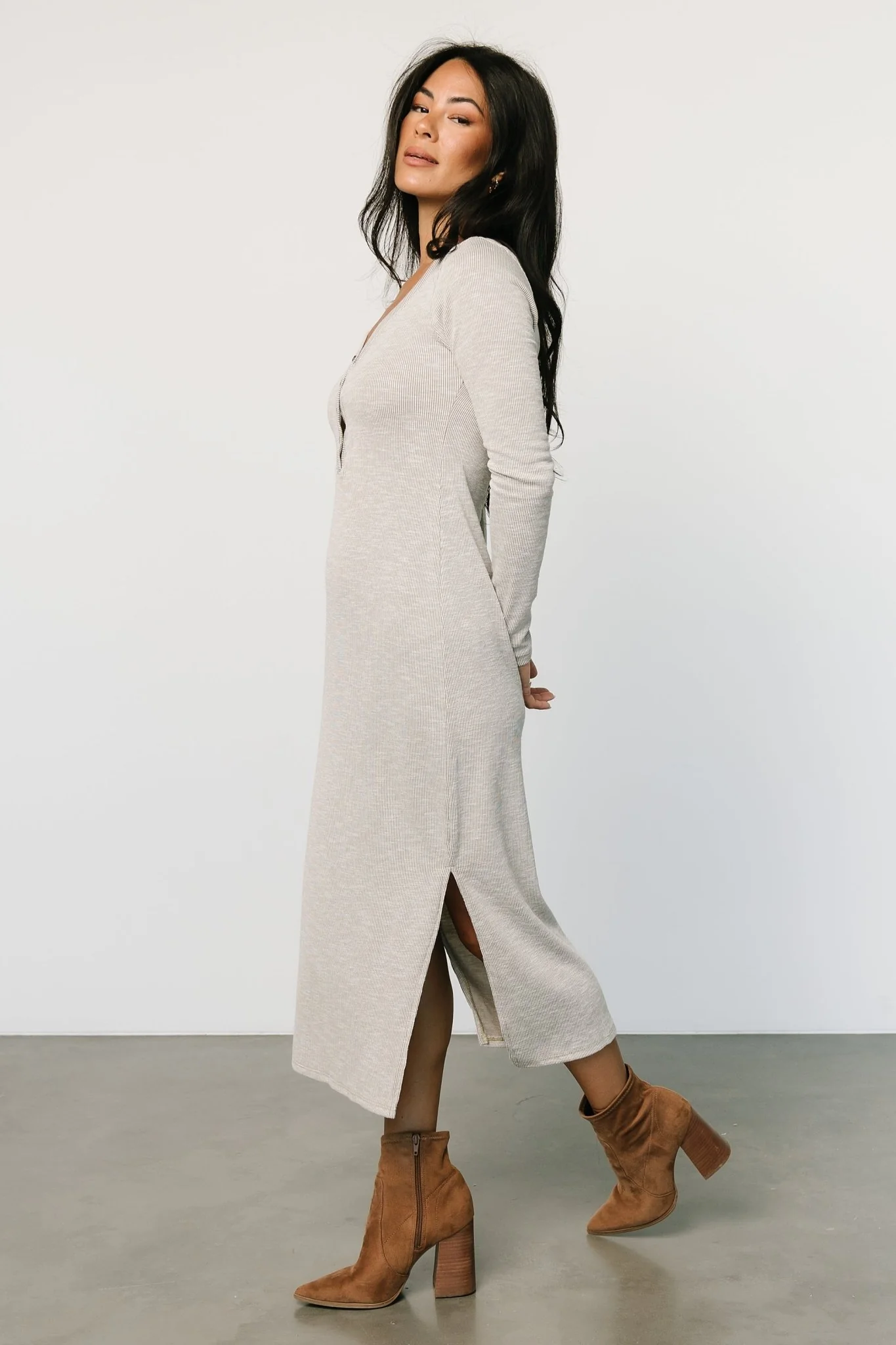 Denver Ribbed Midi Dress | Light Gray