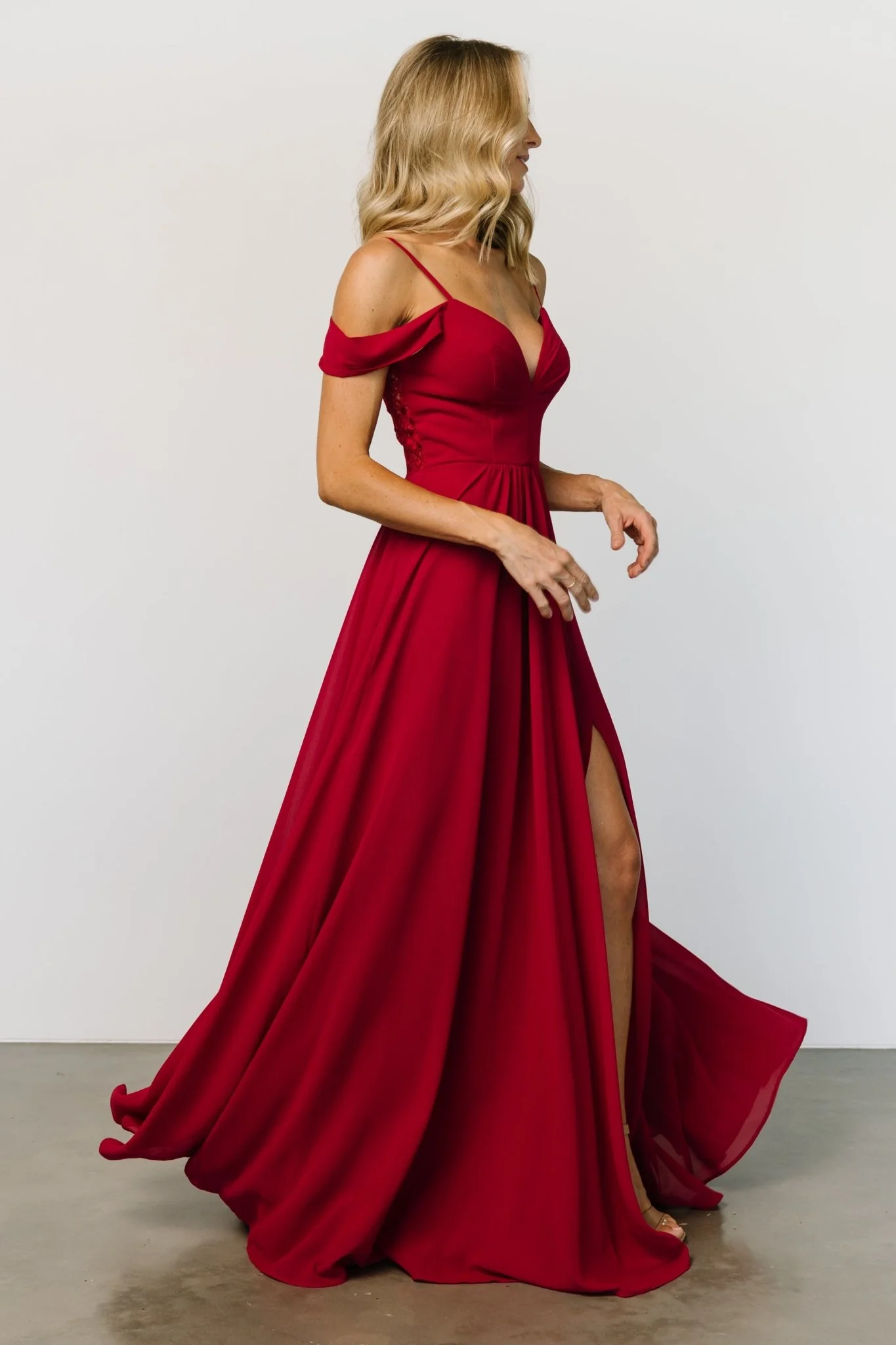 Bianca Lace Maxi Dress | Crimson