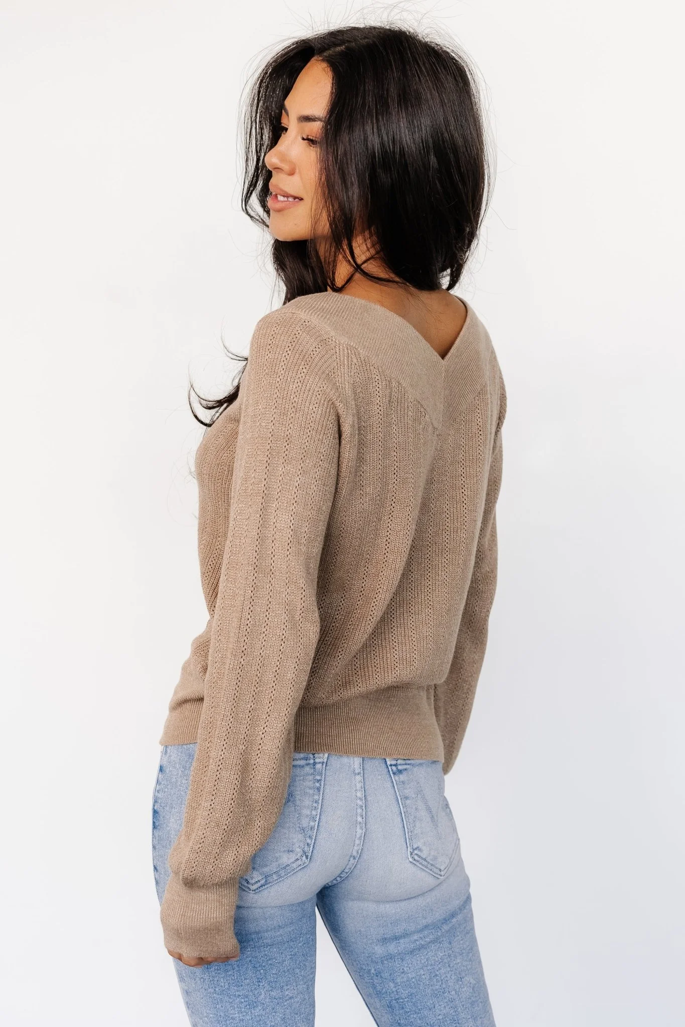 Ashby V Neck Sweater Top | Mocha