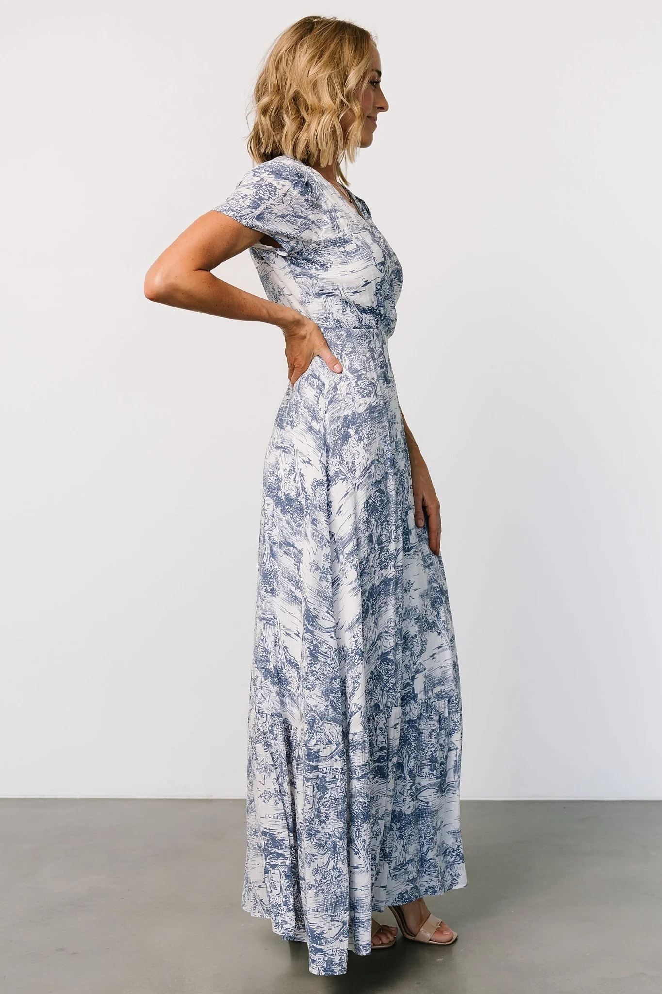Dulce Wrap Maxi Dress | White + Blue Print
