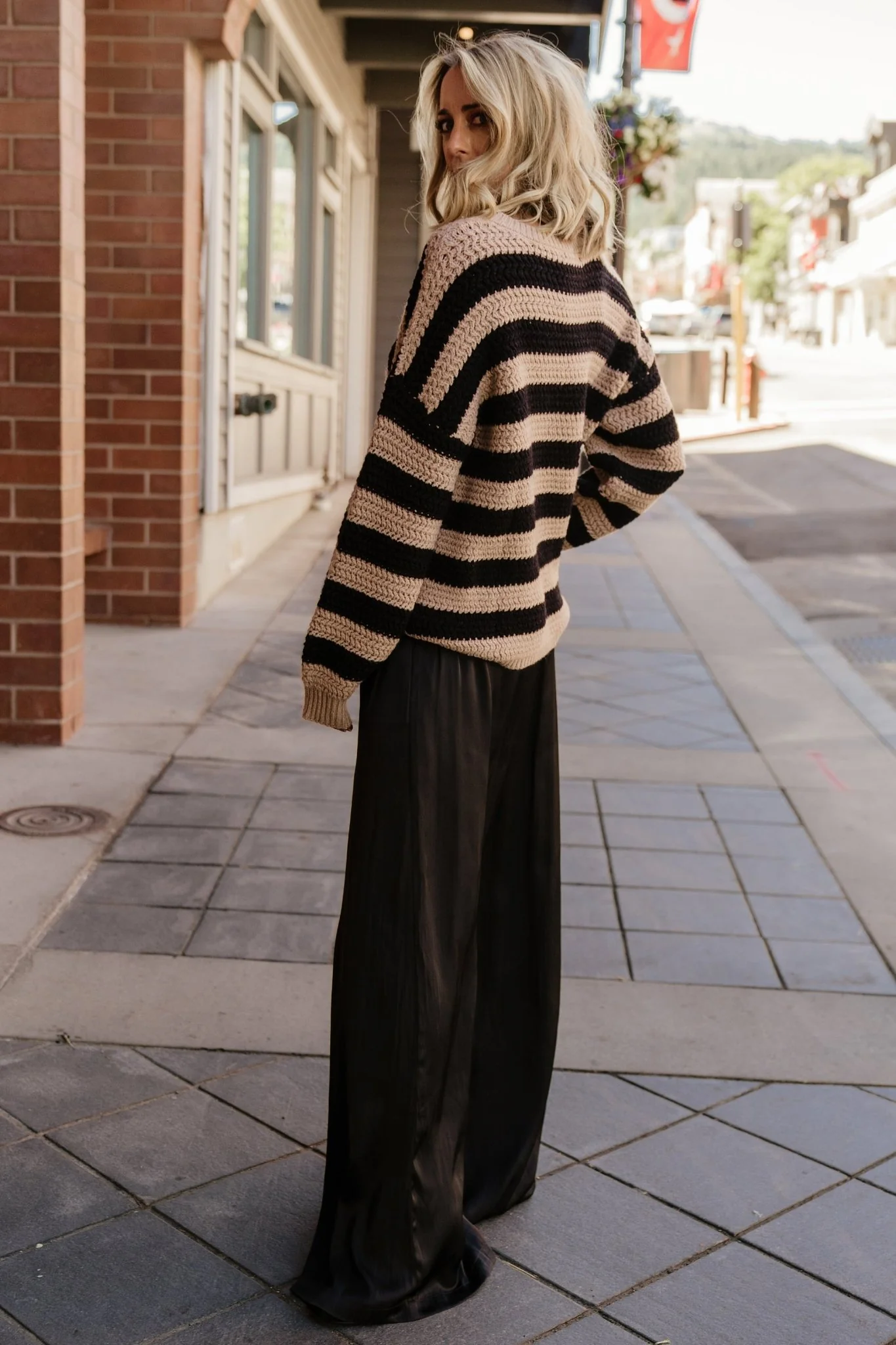 Jayla Palazzo Satin Pant | Black