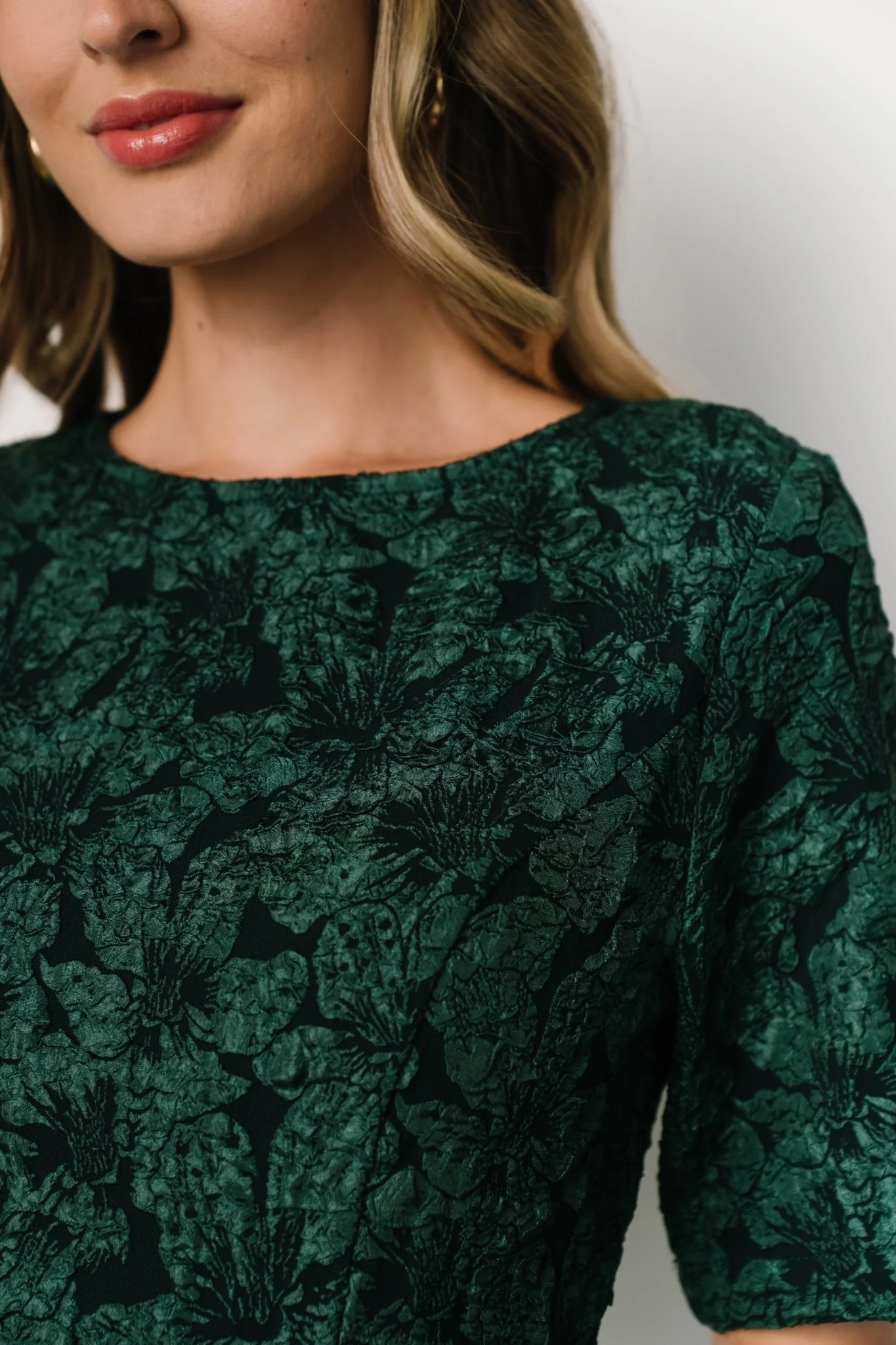 Kya Embossed Midi Dress | Emerald Green