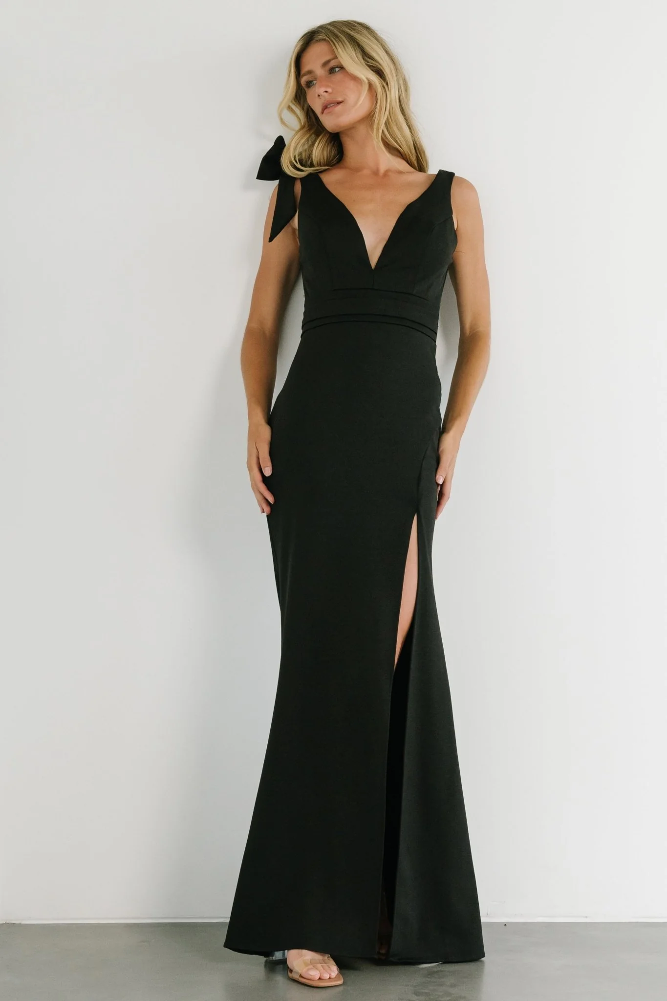 Angelique Fitted Gown | Black