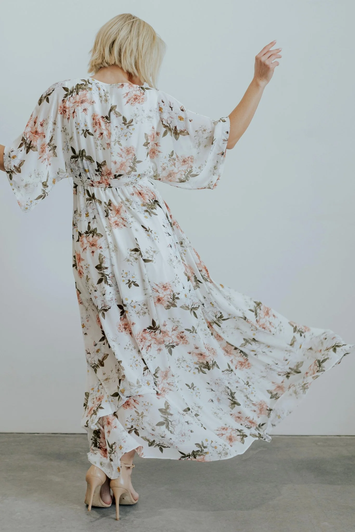 Kia Kimono Maxi Dress | White Floral