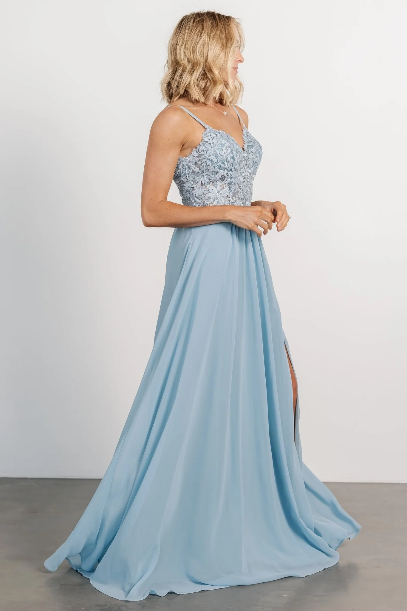 Samantha Lace Top Gown | Light Blue