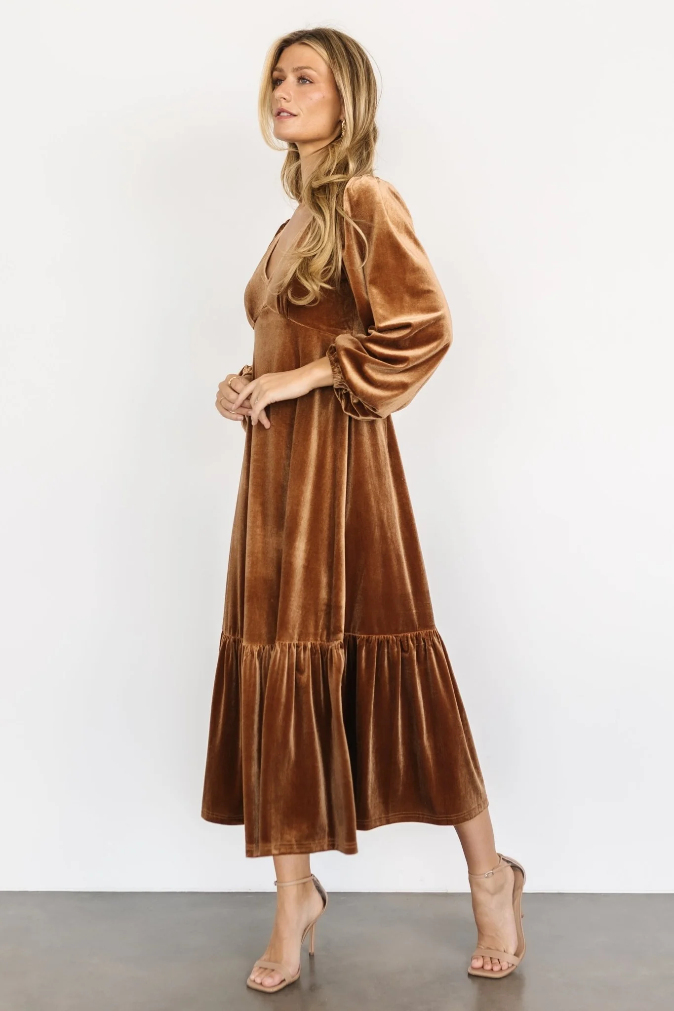 Erika Velvet Maxi Dress | Caramel