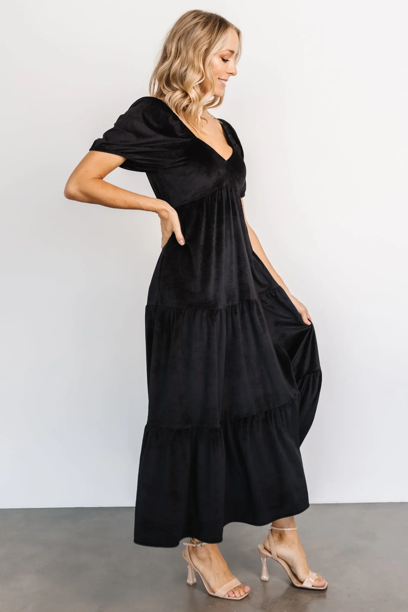 Kenli Velvet Maxi Dress | Black