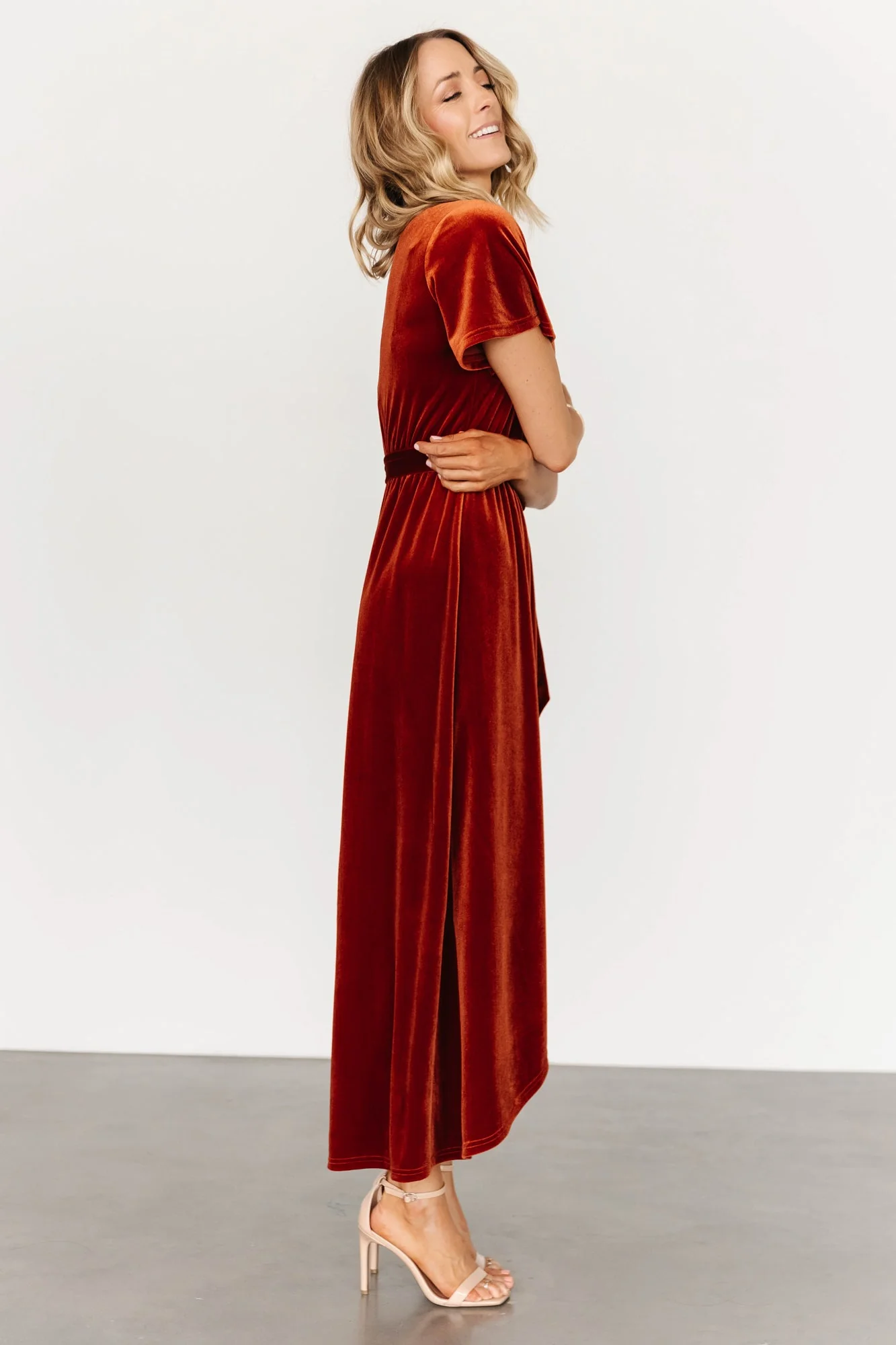 Nadine Velvet Midi Dress | Rust