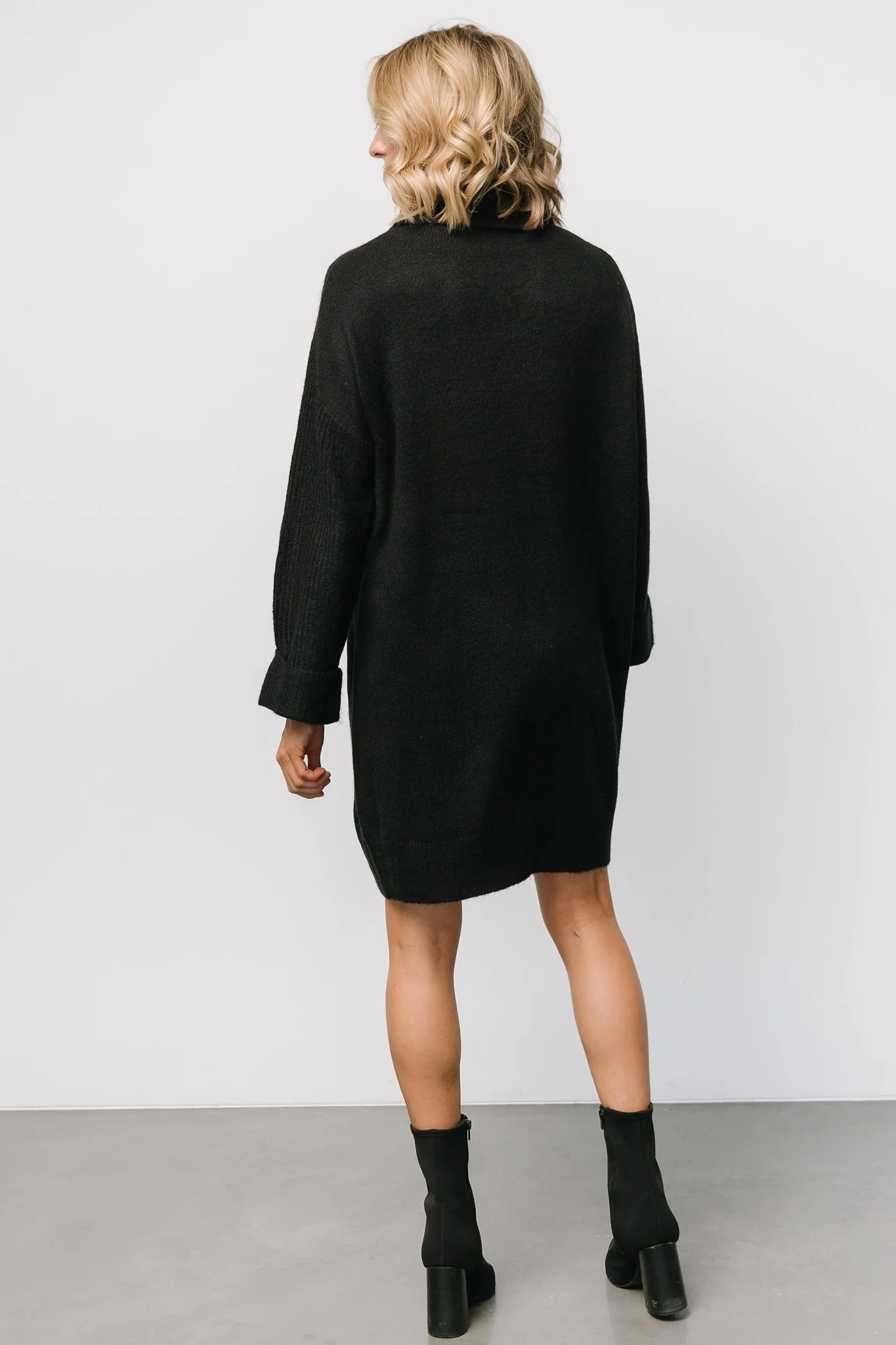 Amy Sweater Dress | Black