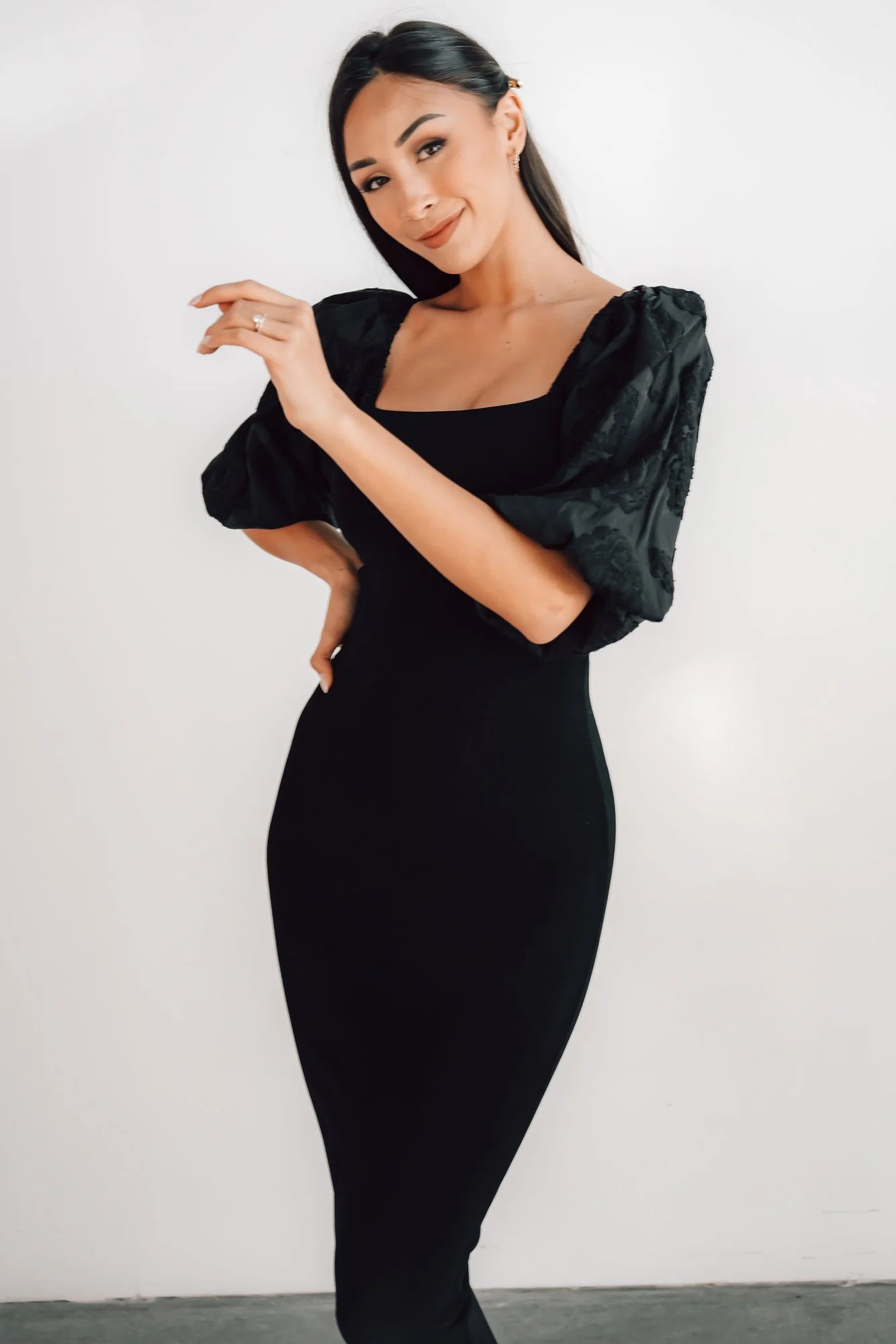 Weyland Bodycon Midi Dress | Black