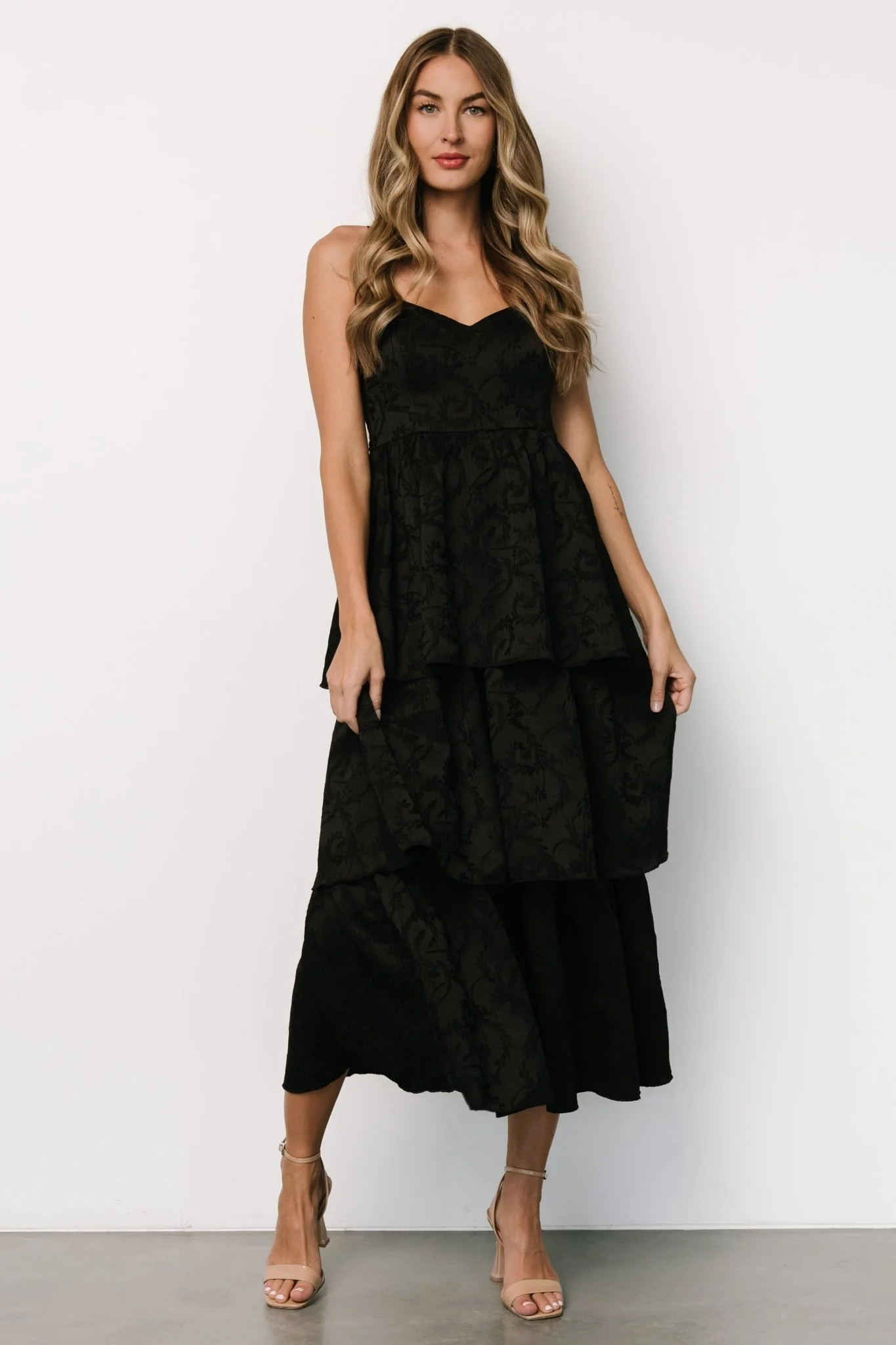 Violetta Embossed Tiered Dress | Black