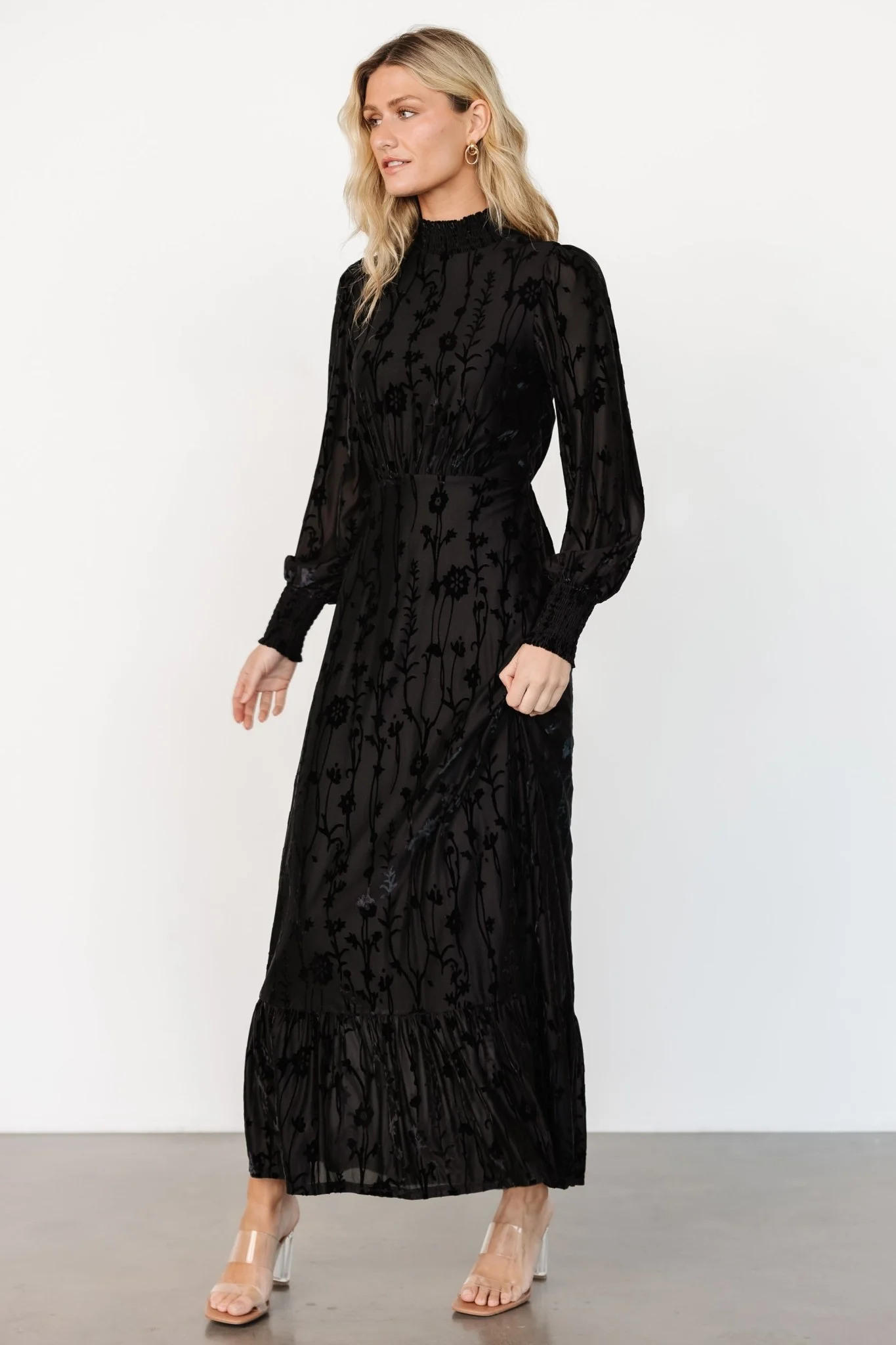 Penelope Velvet Maxi Dress | Black