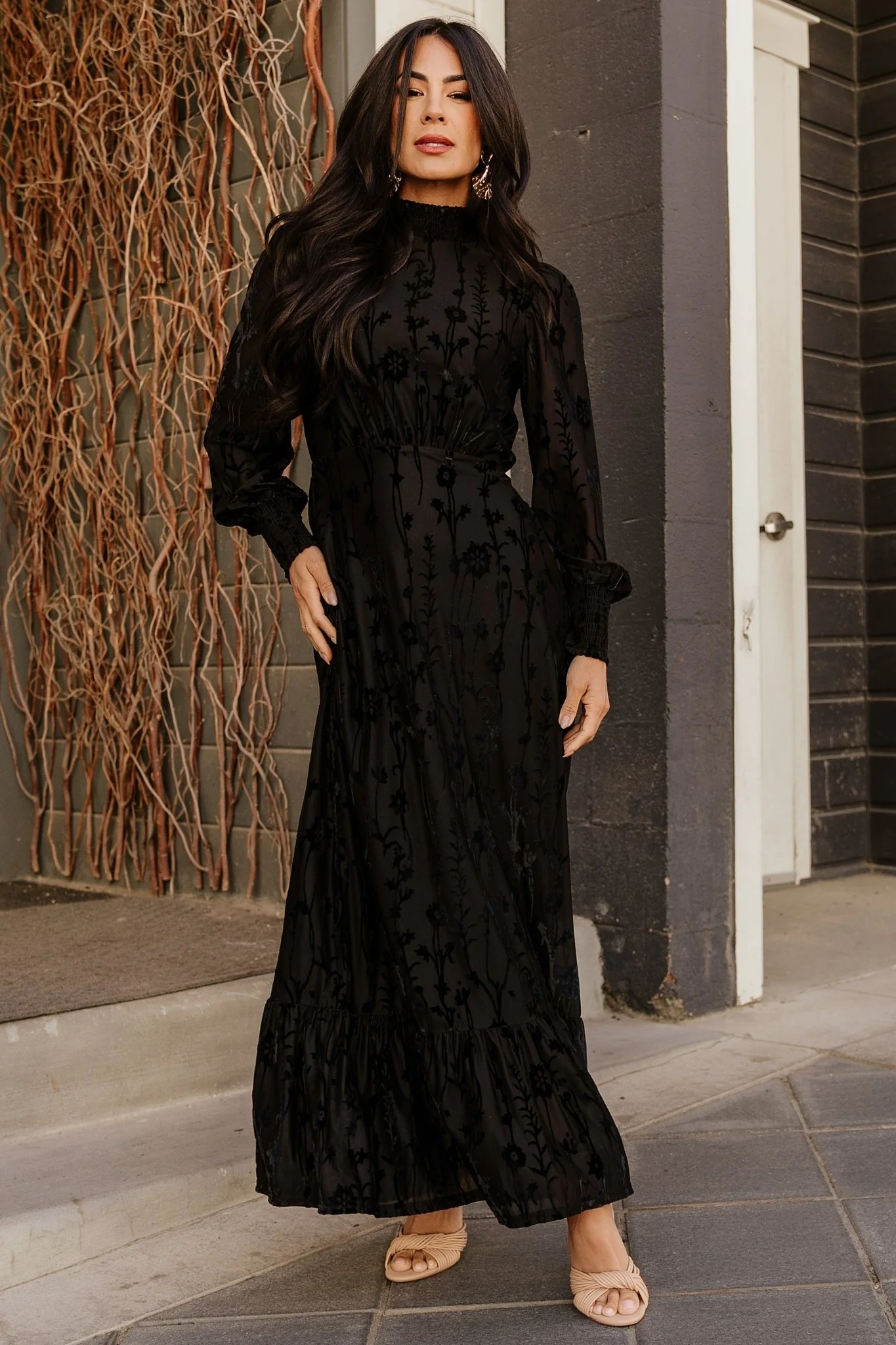 Penelope Velvet Maxi Dress | Black