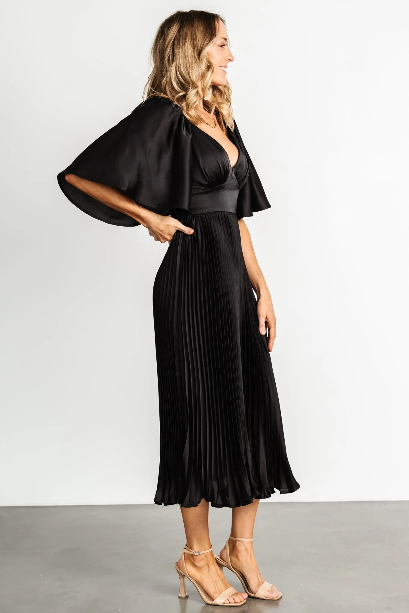 Aubree Pleated Dress | Black