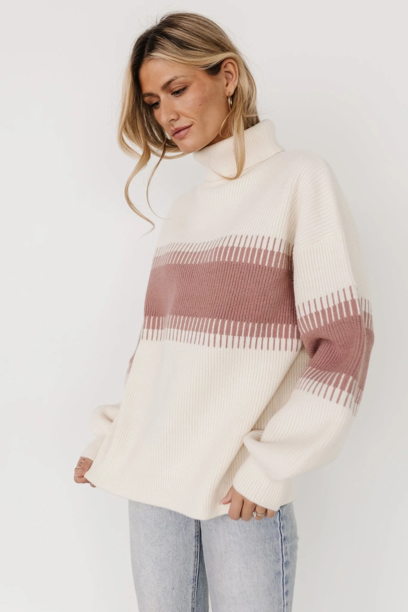 Antonov Turtle Neck Sweater | Mauve + Cream