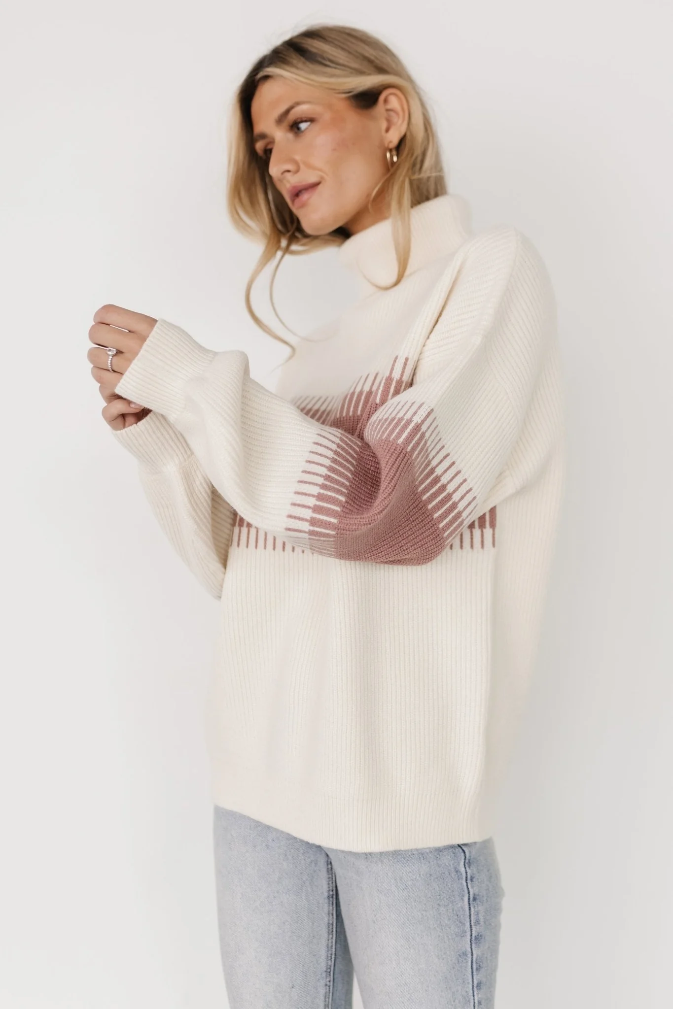 Antonov Turtle Neck Sweater | Mauve + Cream