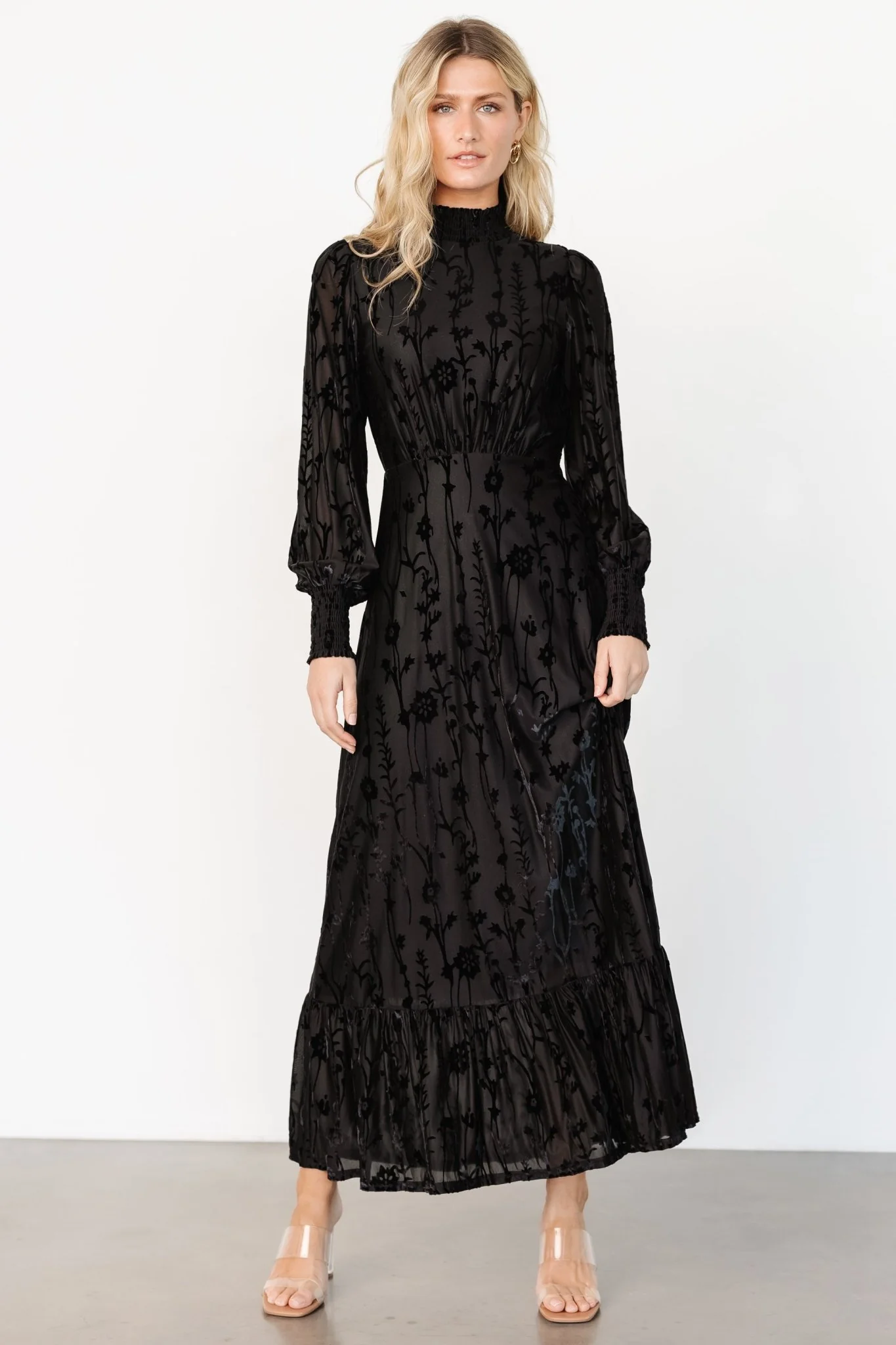 Penelope Velvet Maxi Dress | Black