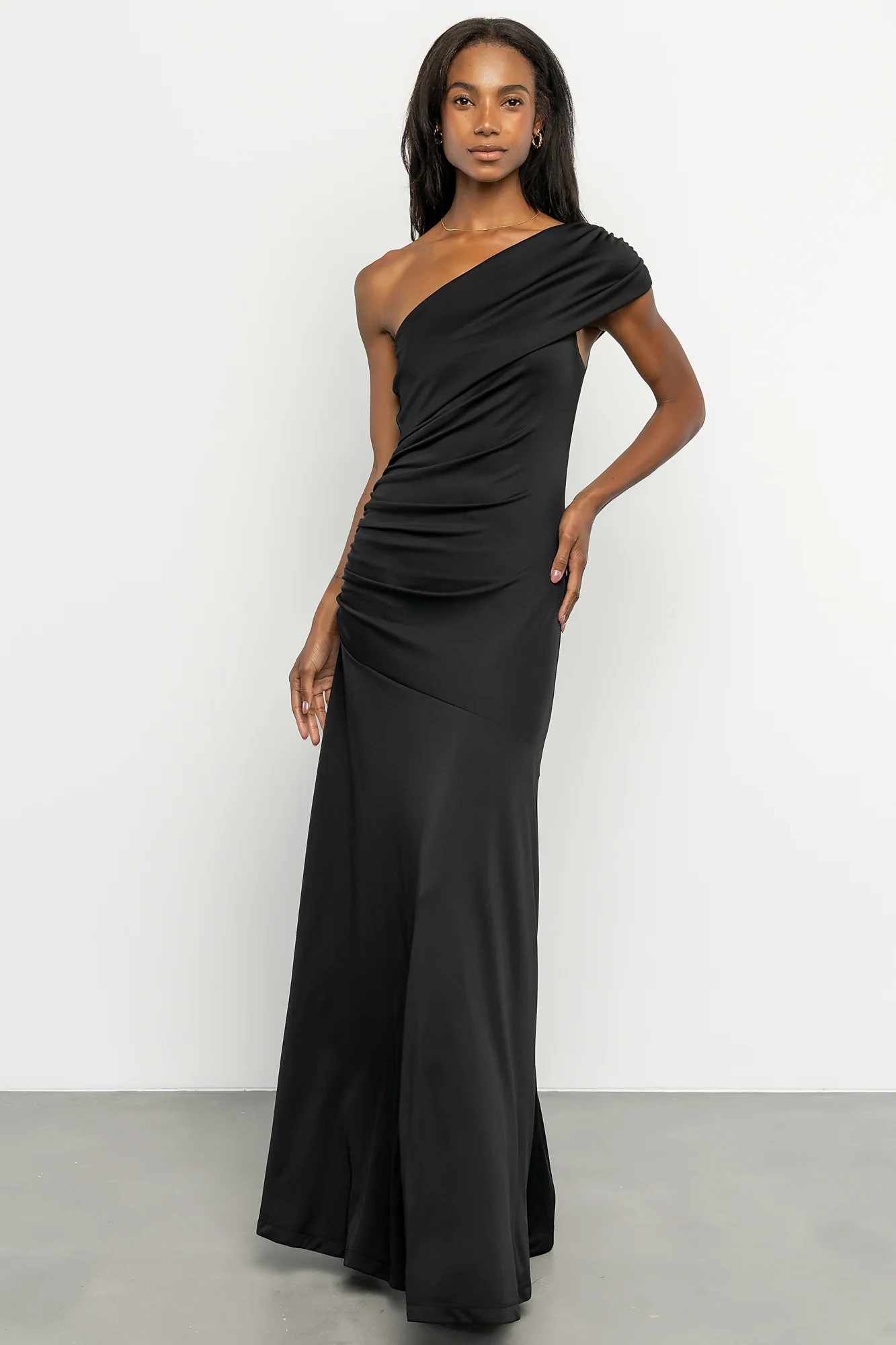 Leon One Shoulder Gown | Black