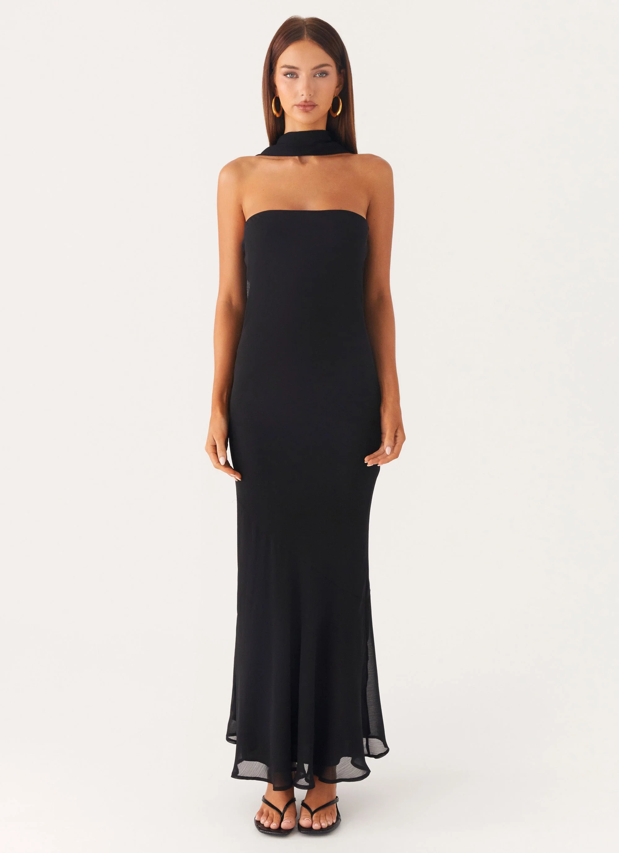 Under the Pagoda Maxi Dress - Black