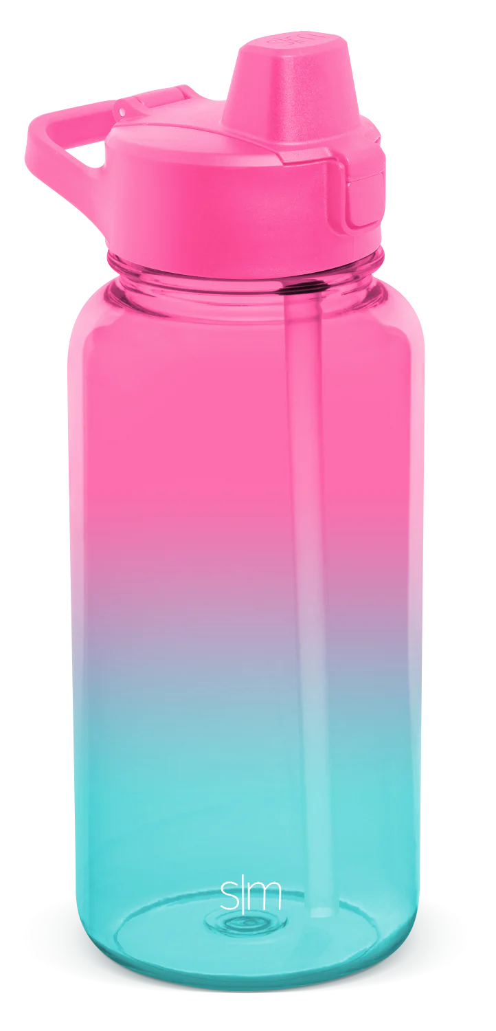 Plastic Summit With Simple Flip Silicone Straw Lid