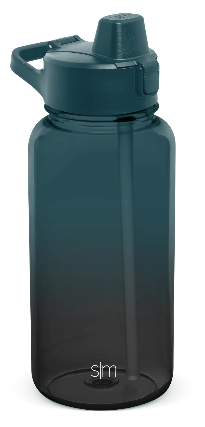 Plastic Summit With Simple Flip Silicone Straw Lid