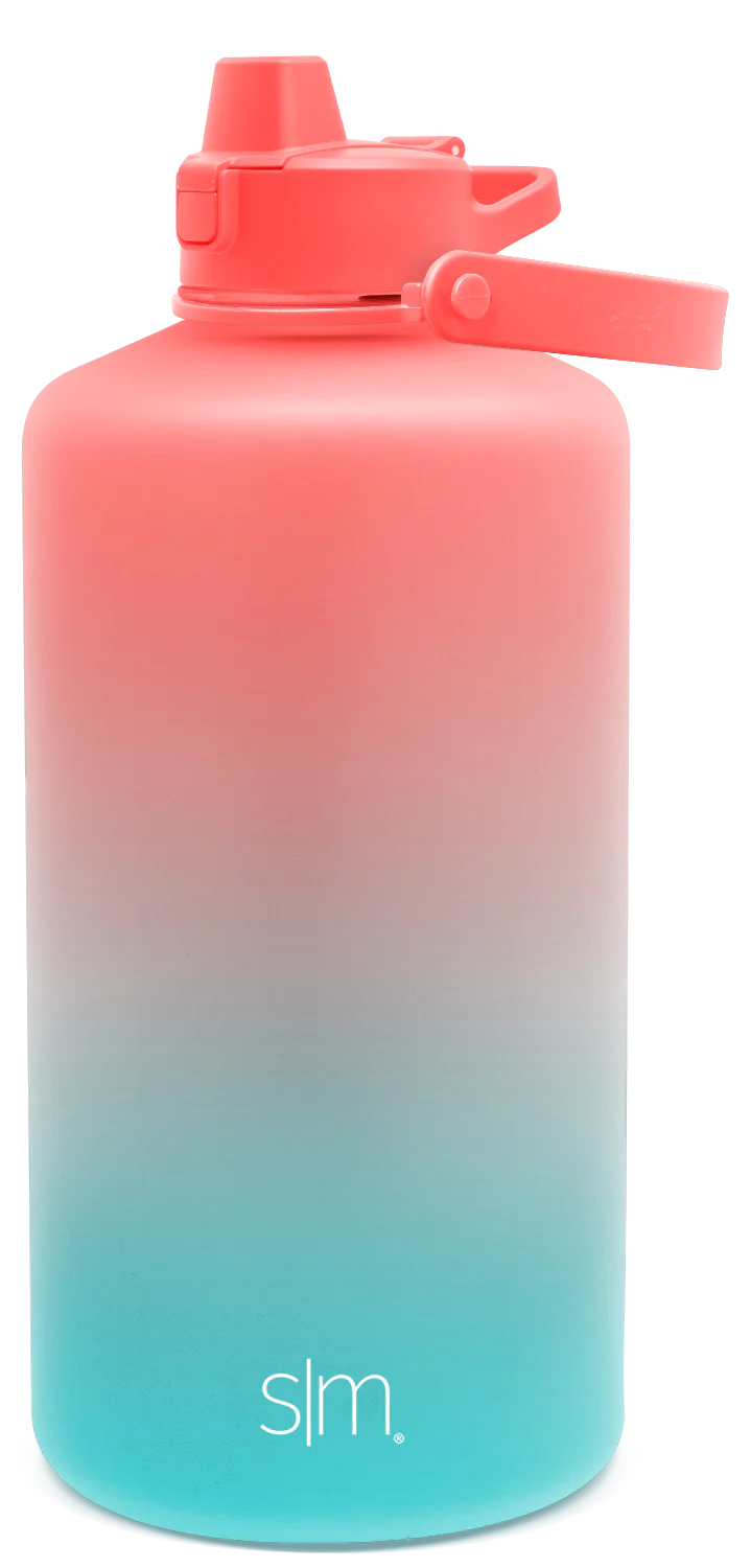 Plastic Summit With Simple Flip Silicone Straw Lid
