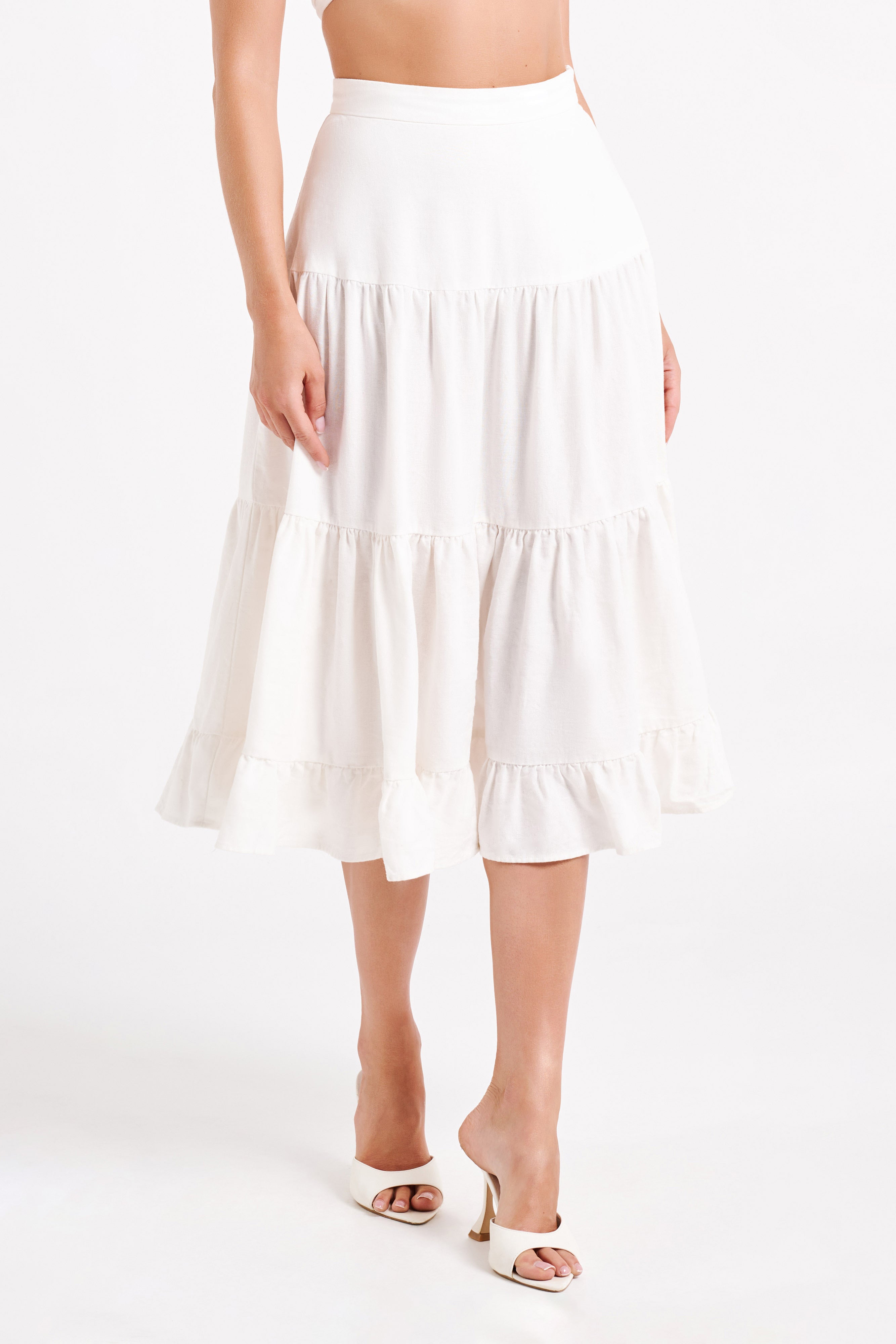 MESHKI Hilaria Tiered Linen Midi Skirt - White