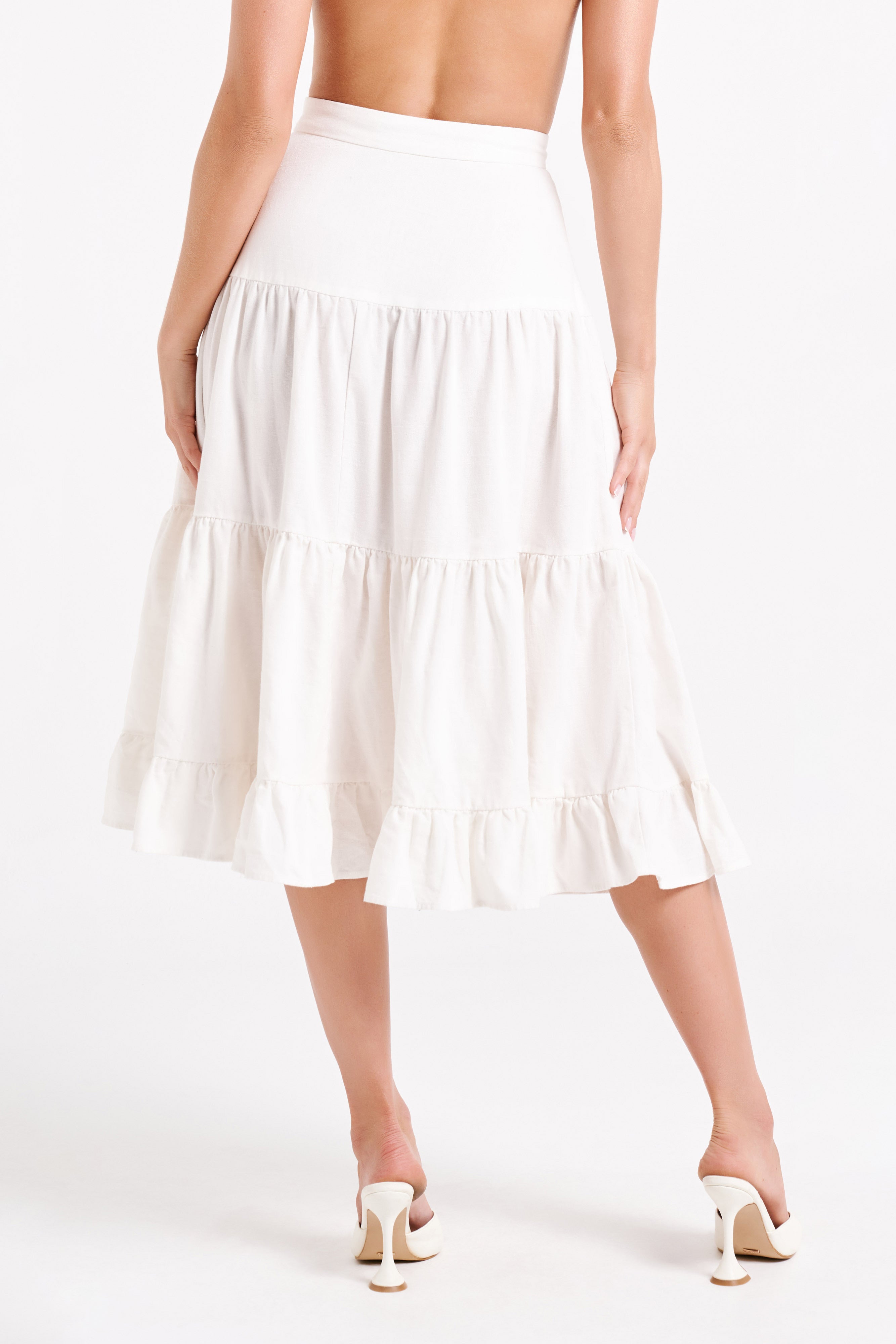 MESHKI Hilaria Tiered Linen Midi Skirt - White