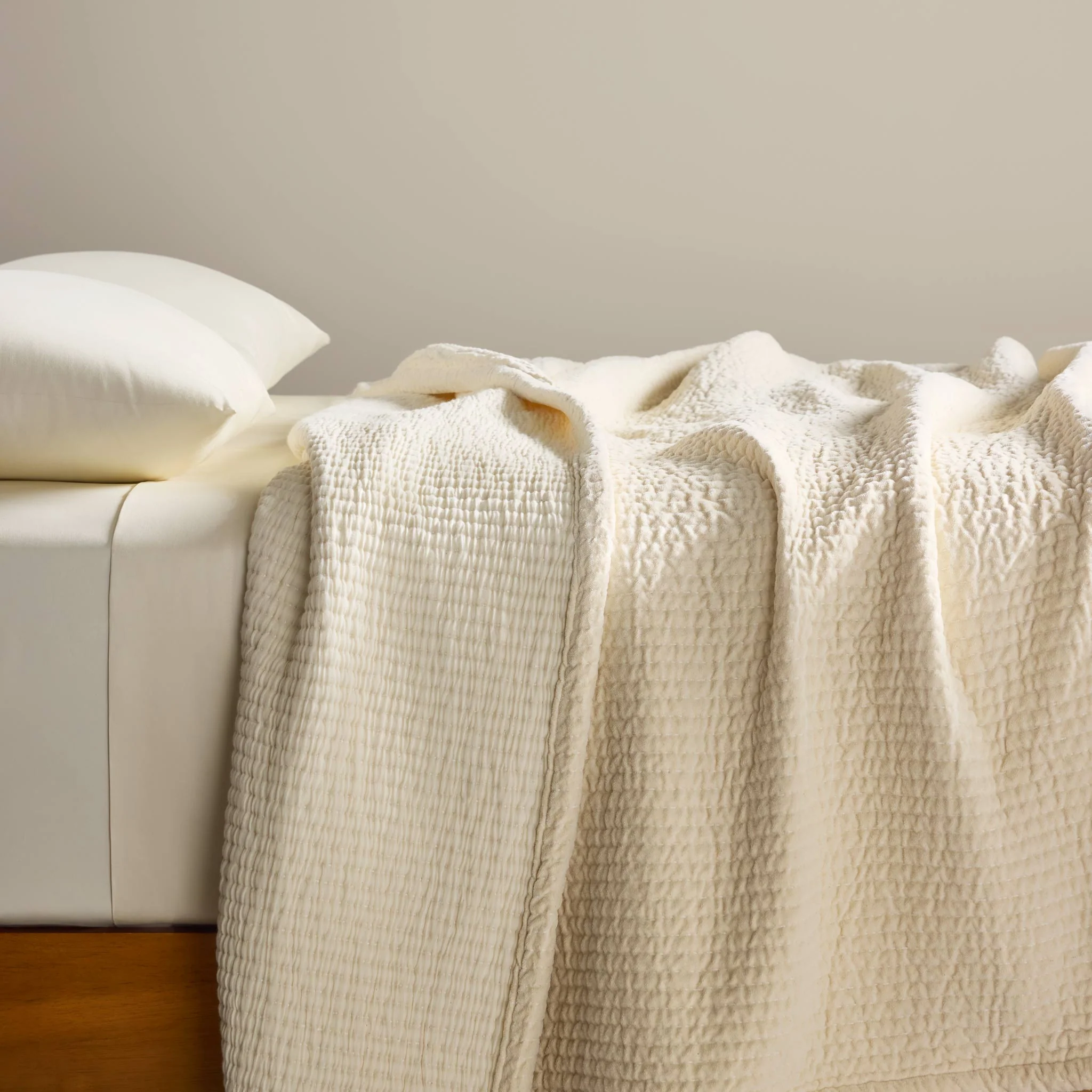 Dabito Ribbed Chenille Quilt