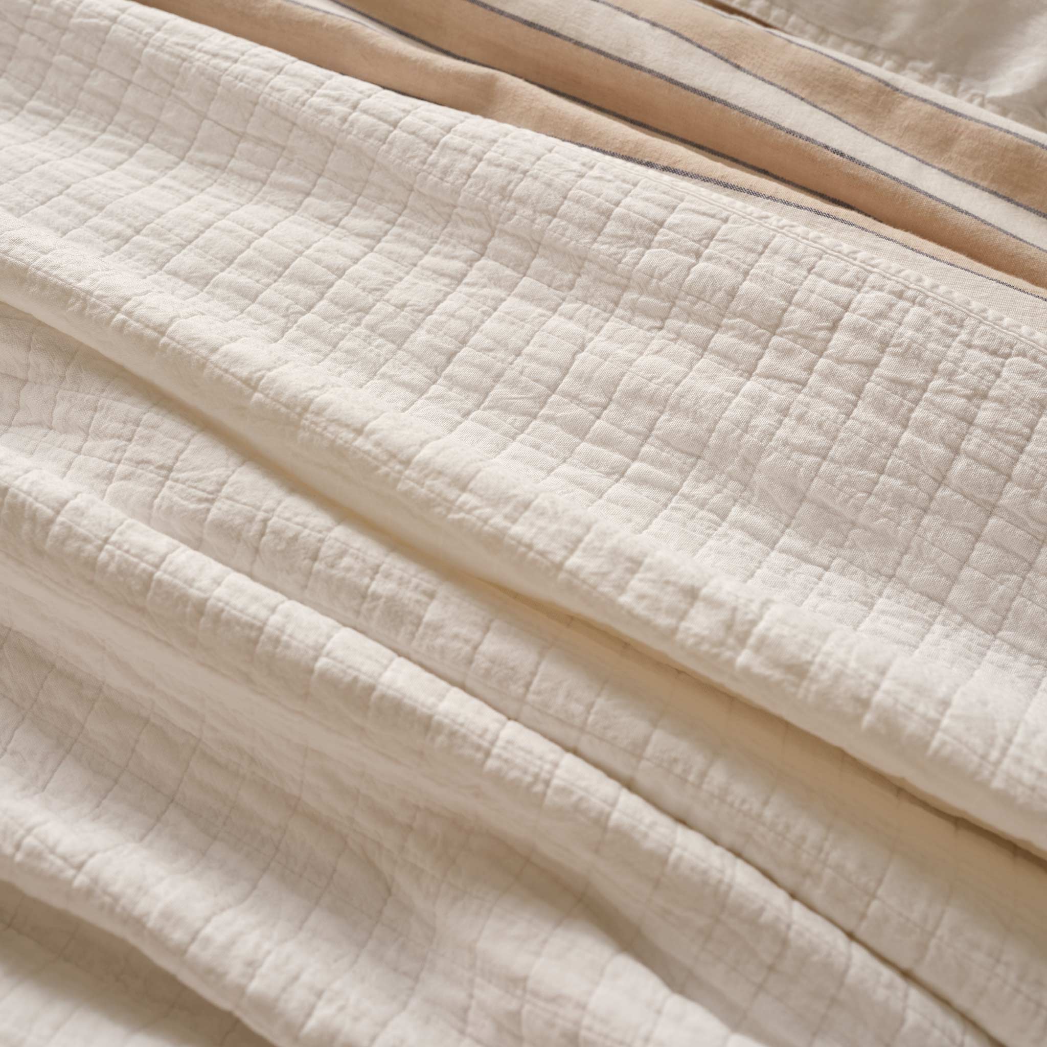 Lightweight Grid Cotton Throw Blanket - Last Call