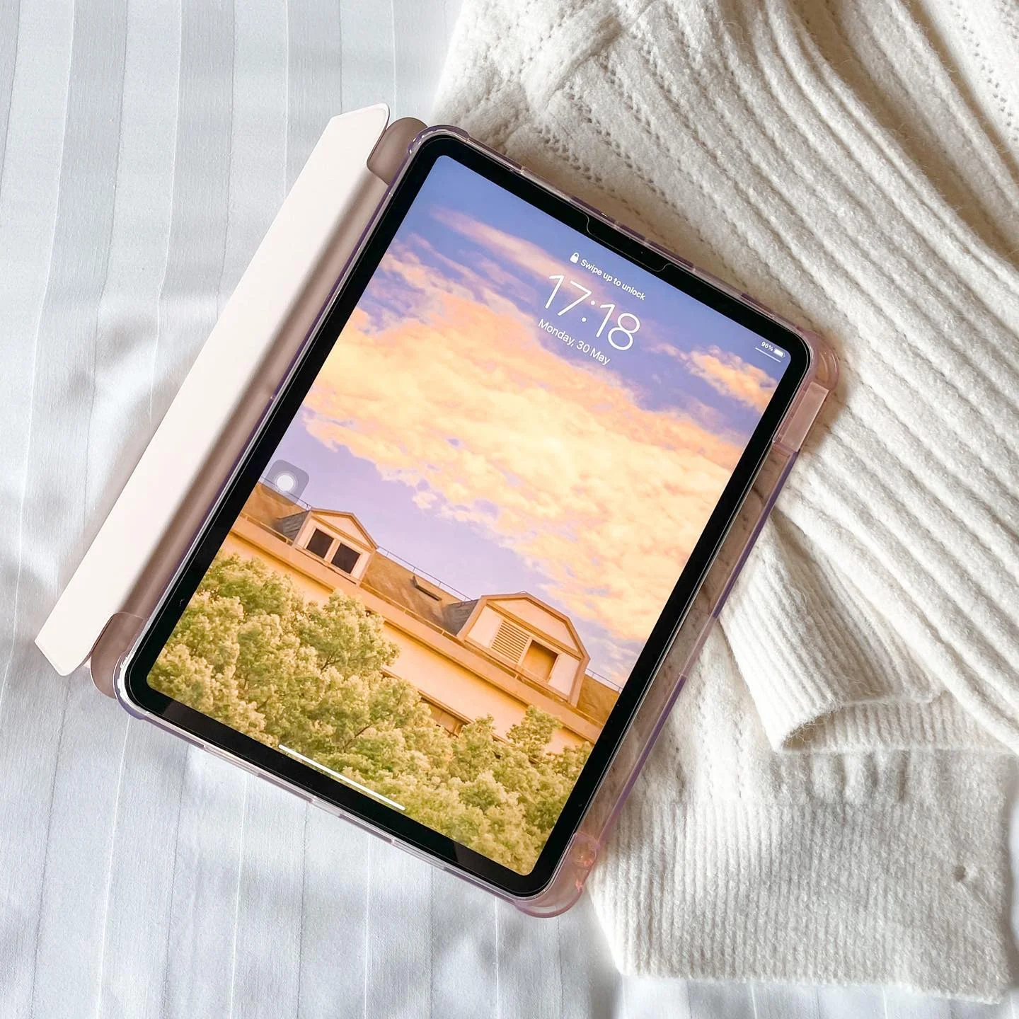 iPad 12 Pro Tri-Fold Case