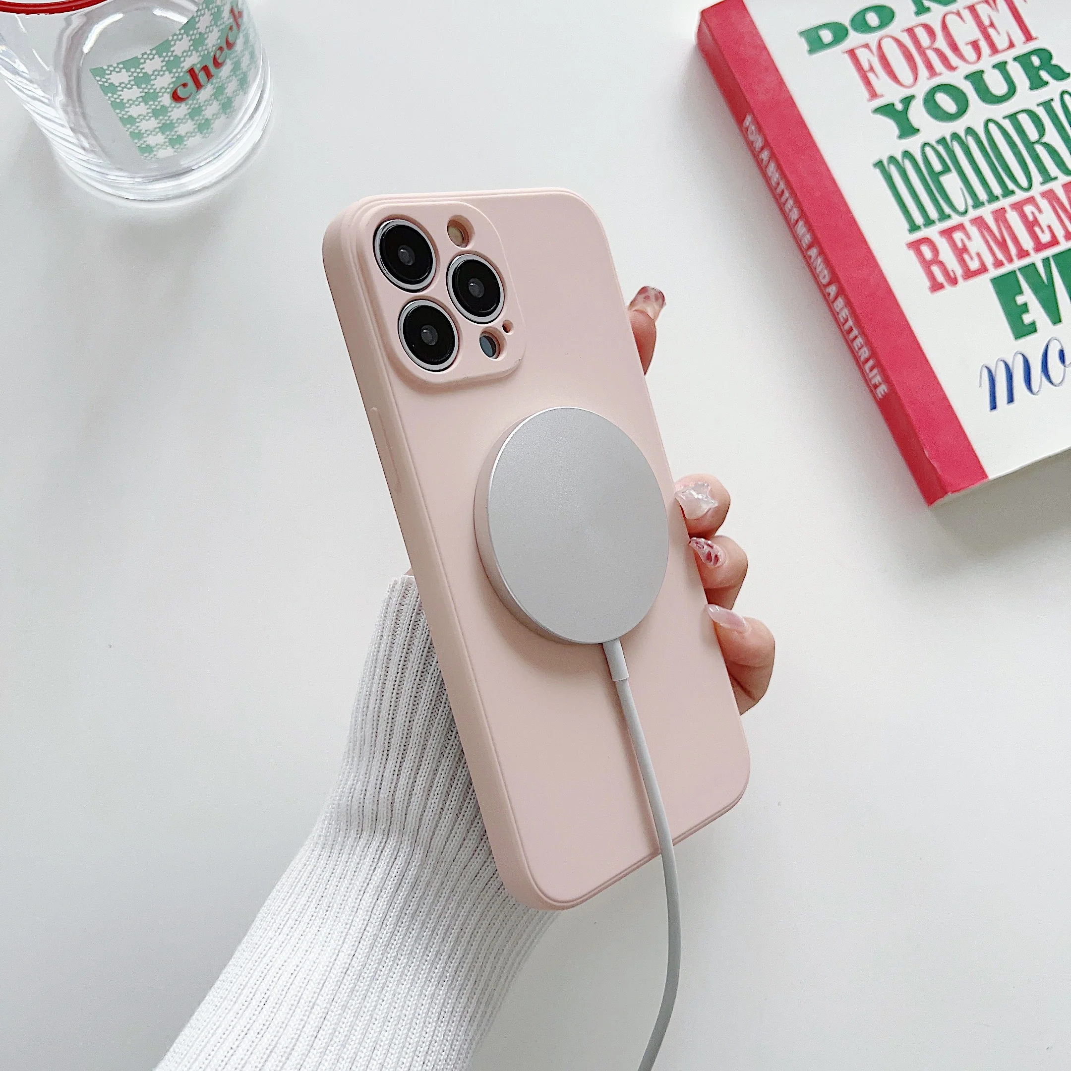 SIMPLE MAGSAFING SILICONE IPHONE CASE WITH CAMERA PROTECTOR