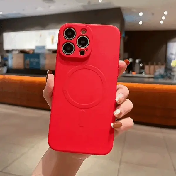 SIMPLE MAGSAFING SILICONE IPHONE CASE WITH CAMERA PROTECTOR